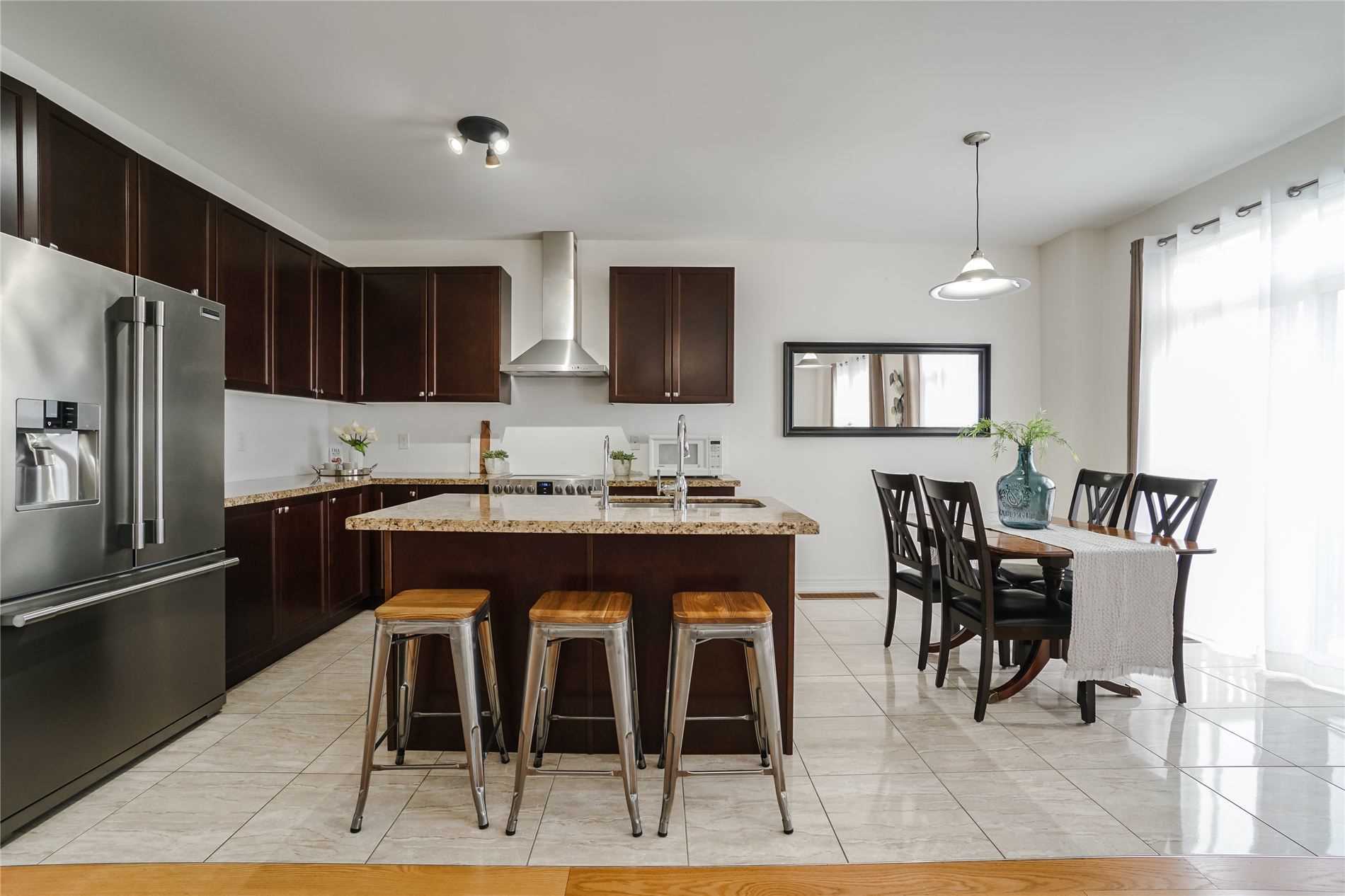 11 Turner Dr