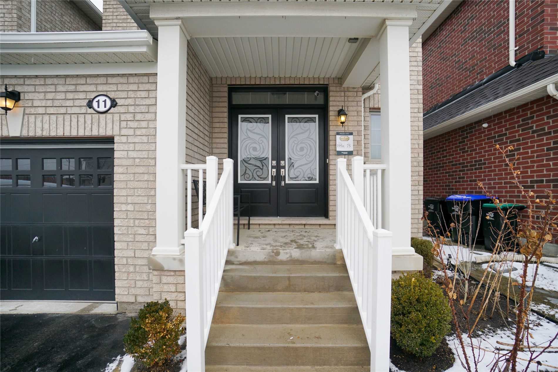 11 Turner Dr