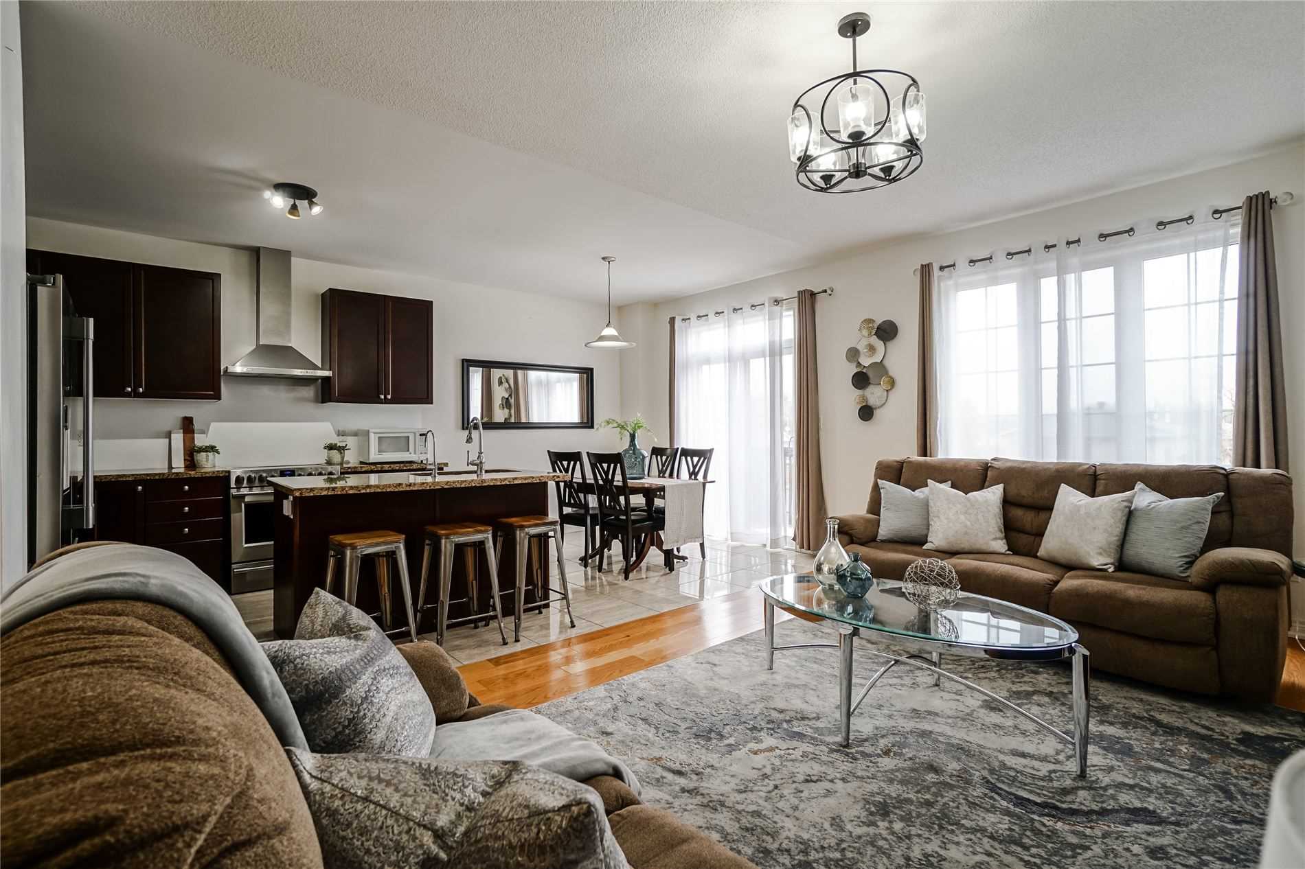 11 Turner Dr