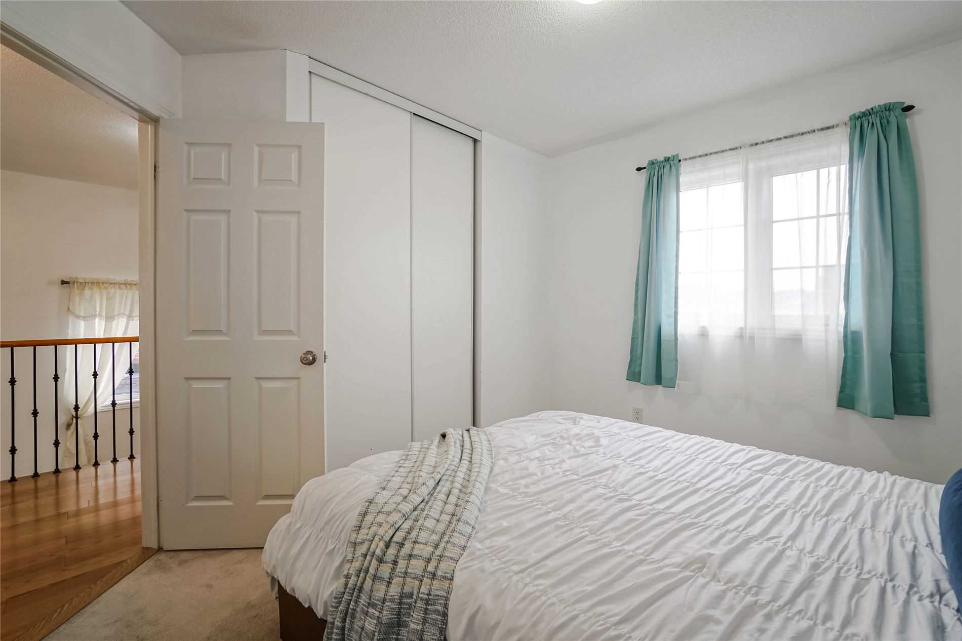 11 Turner Dr