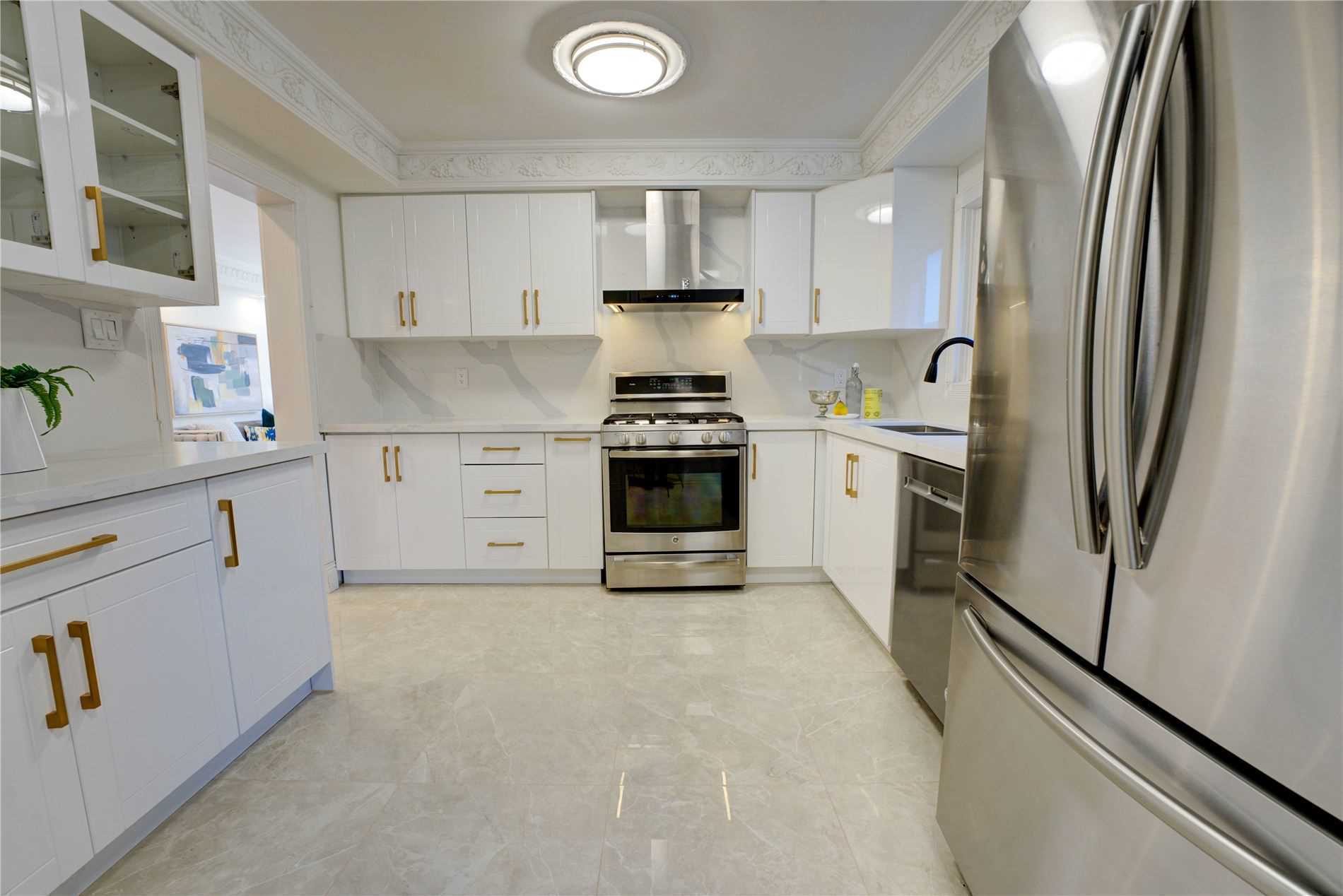 31 Clarion Cres