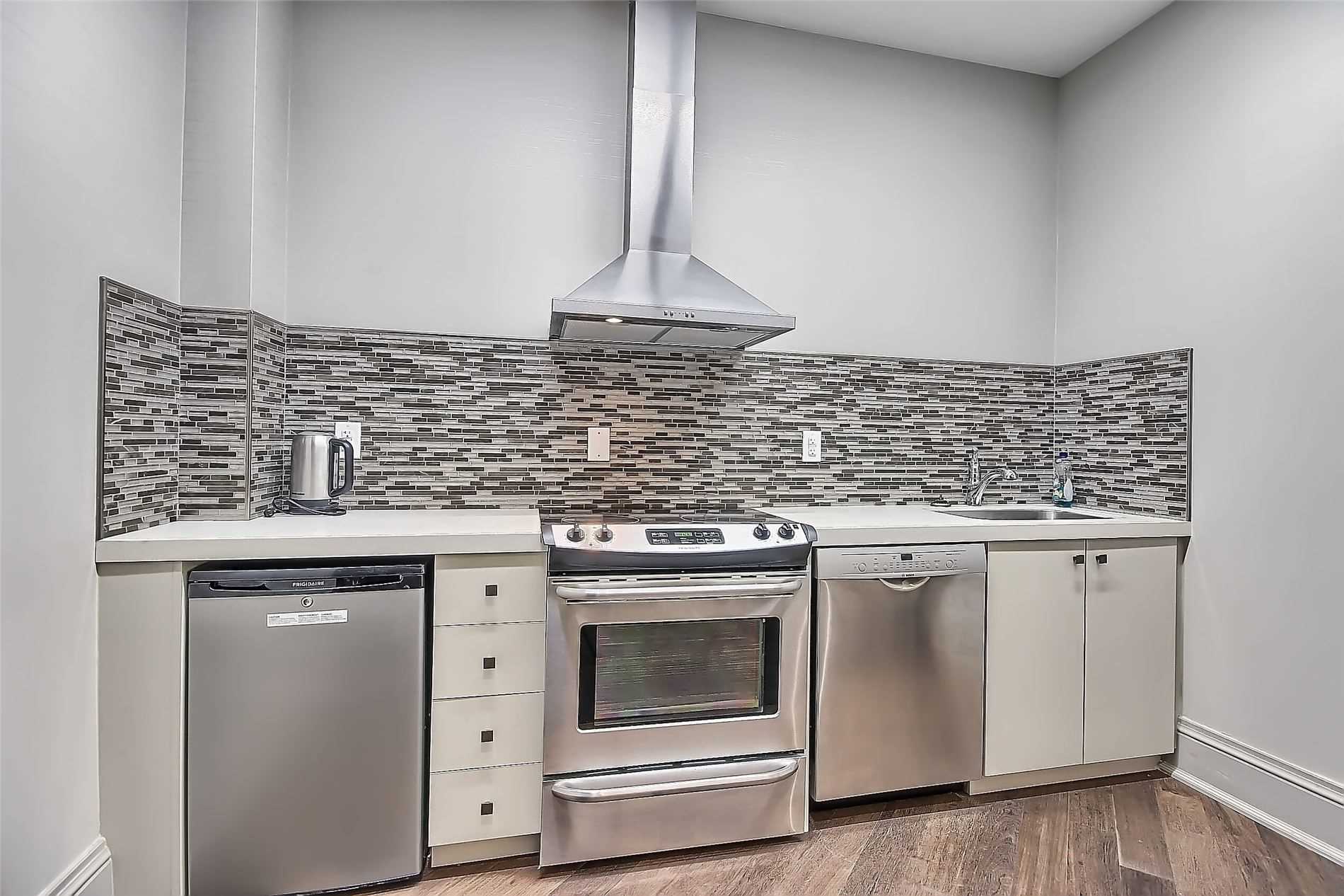 111 Civic Square Gate, #401
