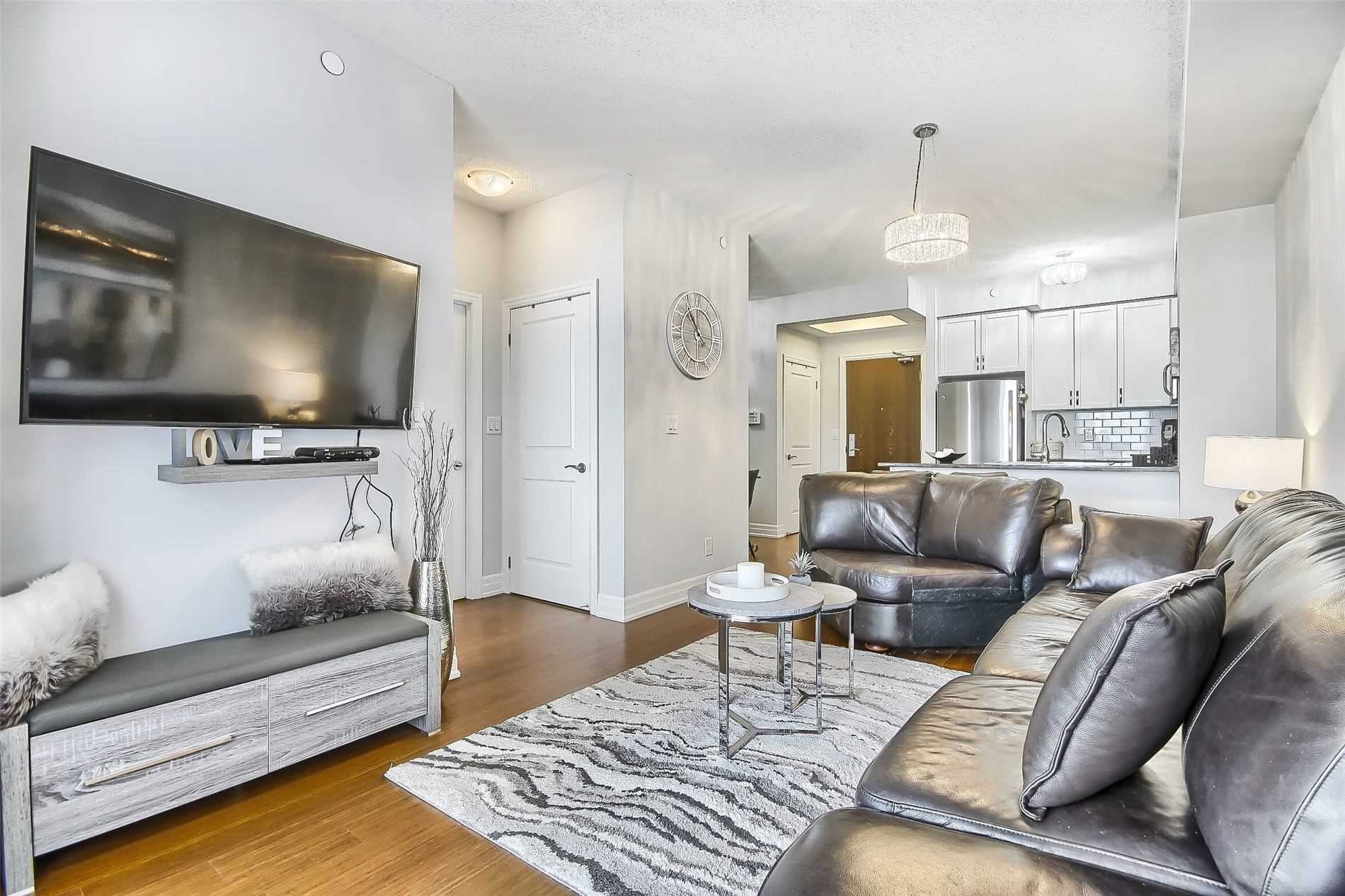 111 Civic Square Gate, #401