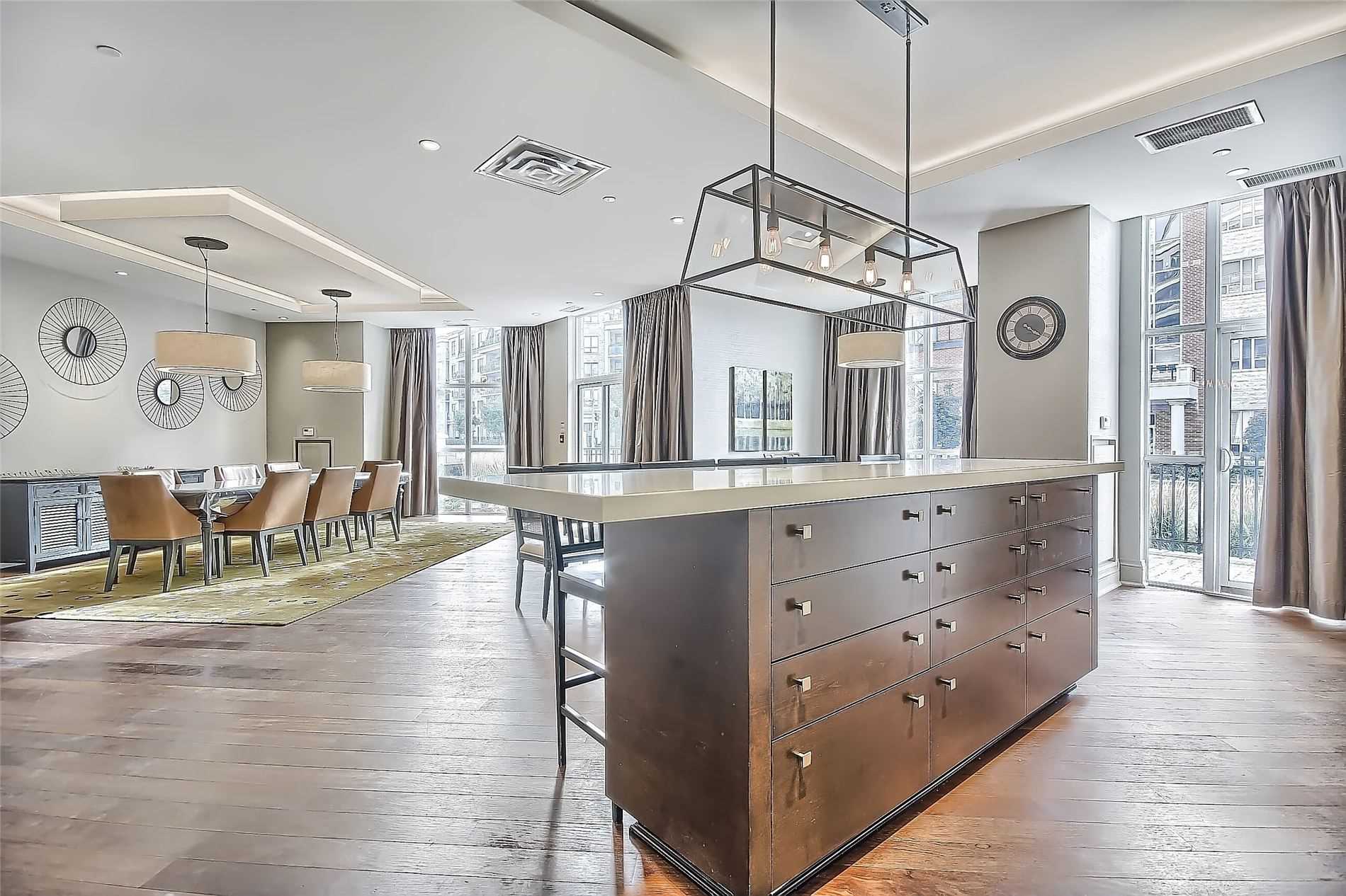 111 Civic Square Gate, #401