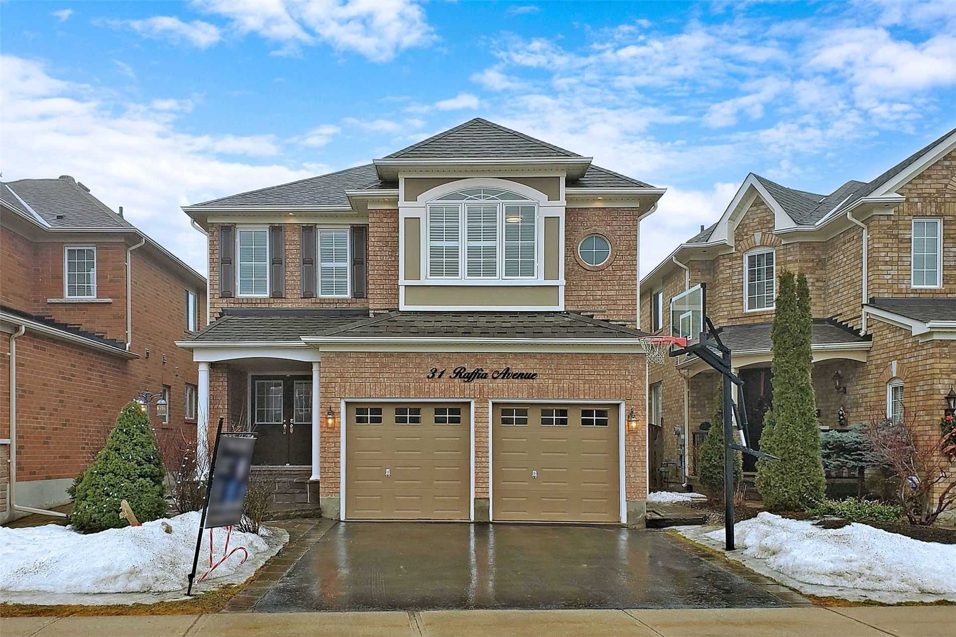 31 Raffia Ave
