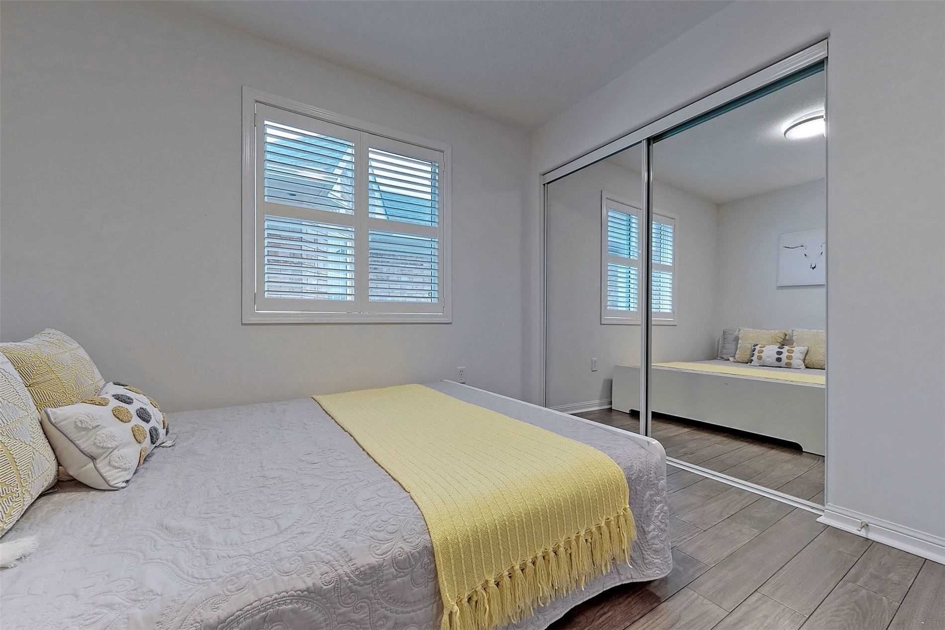 31 Raffia Ave