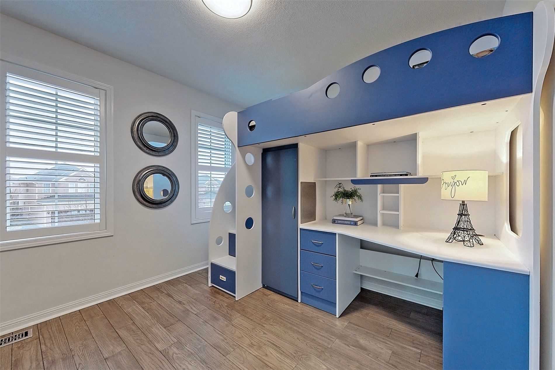 31 Raffia Ave