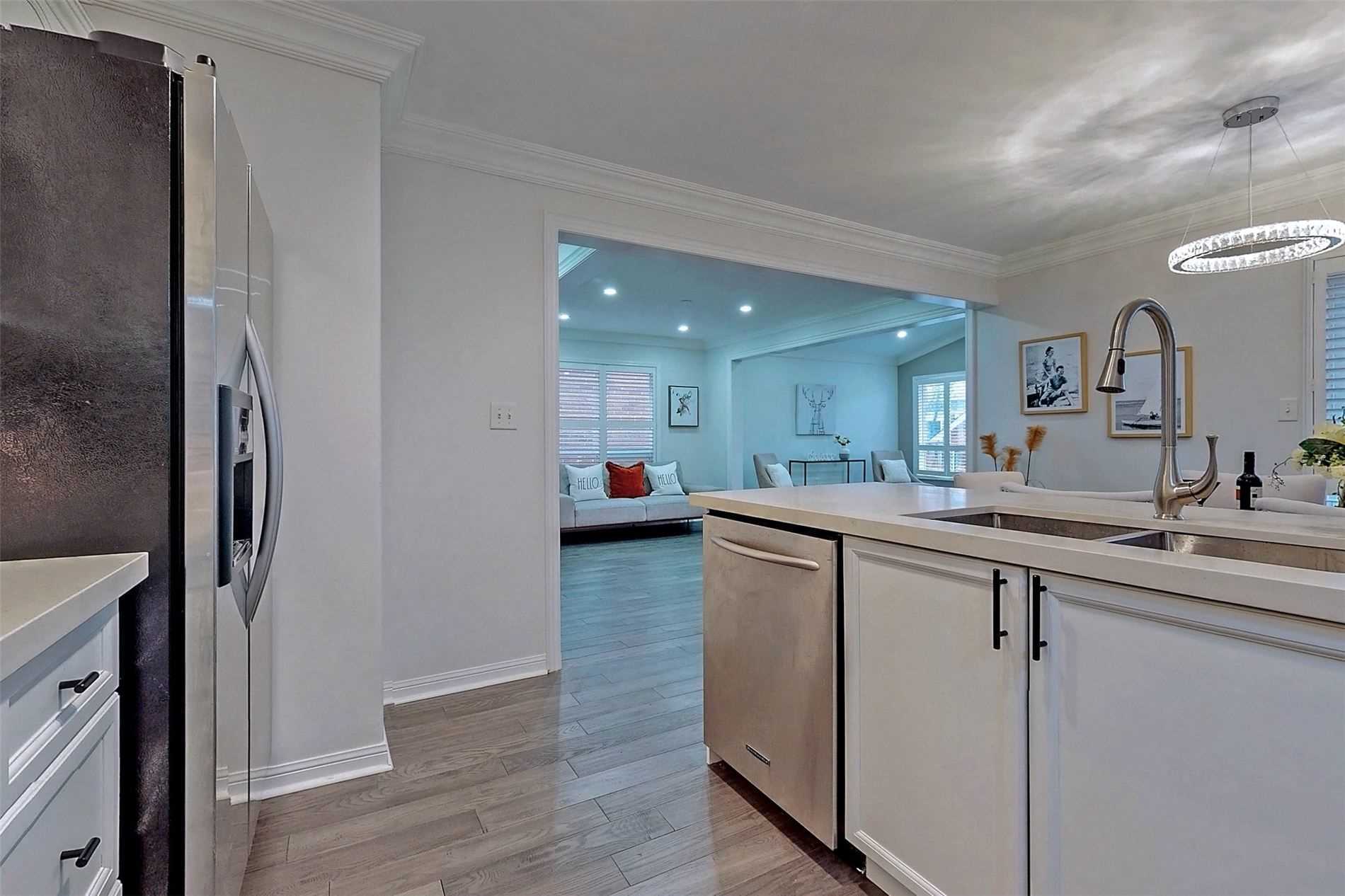 31 Raffia Ave