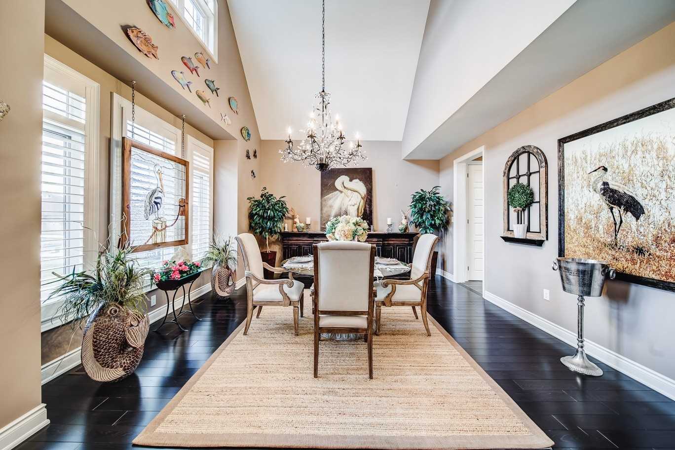 15 Pine Vista Ave