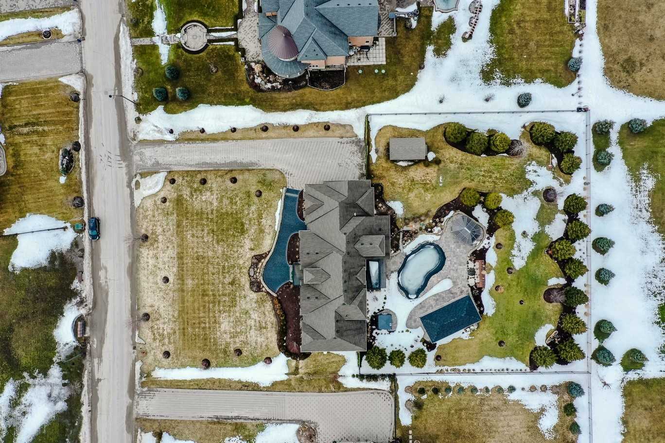 15 Pine Vista Ave
