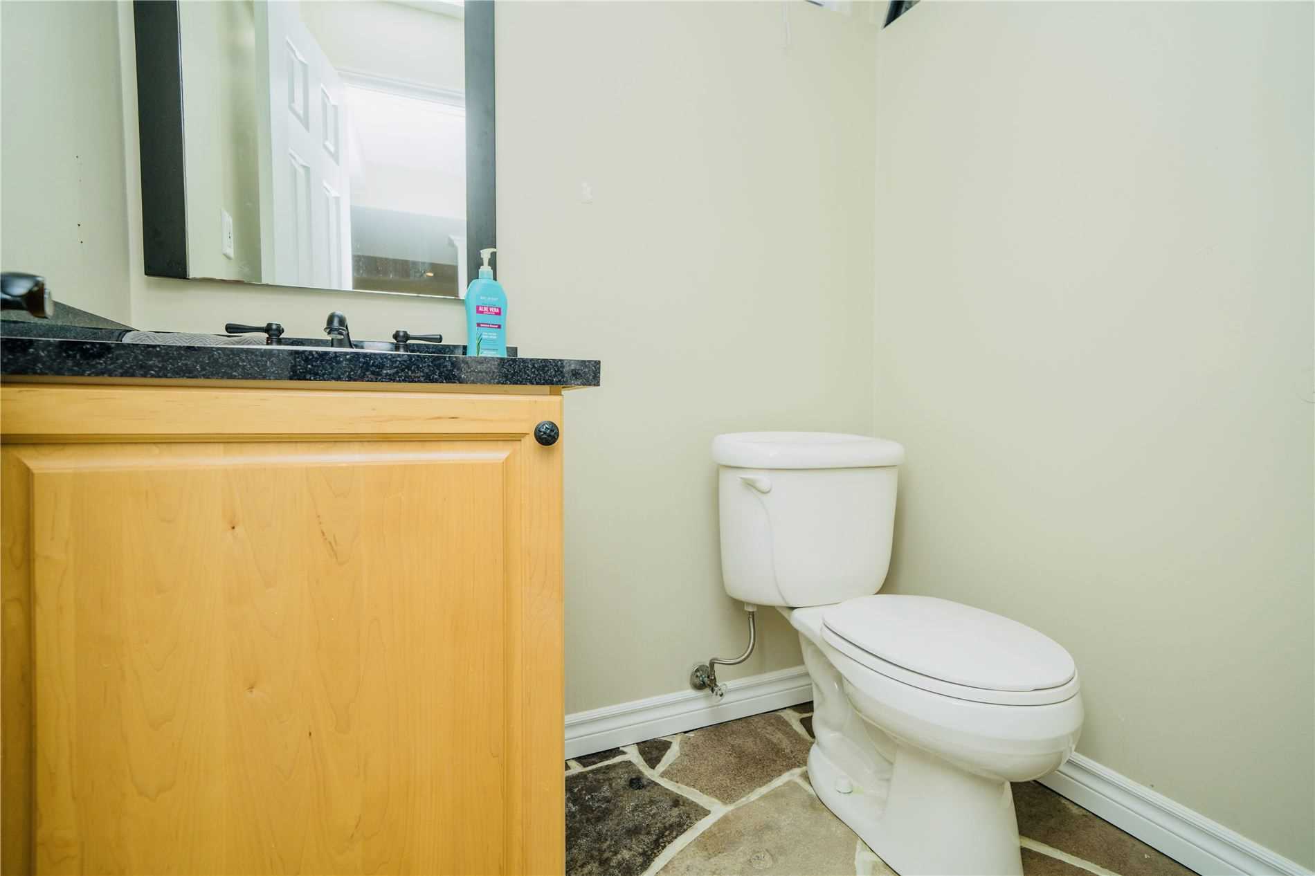40 Norbury Dr