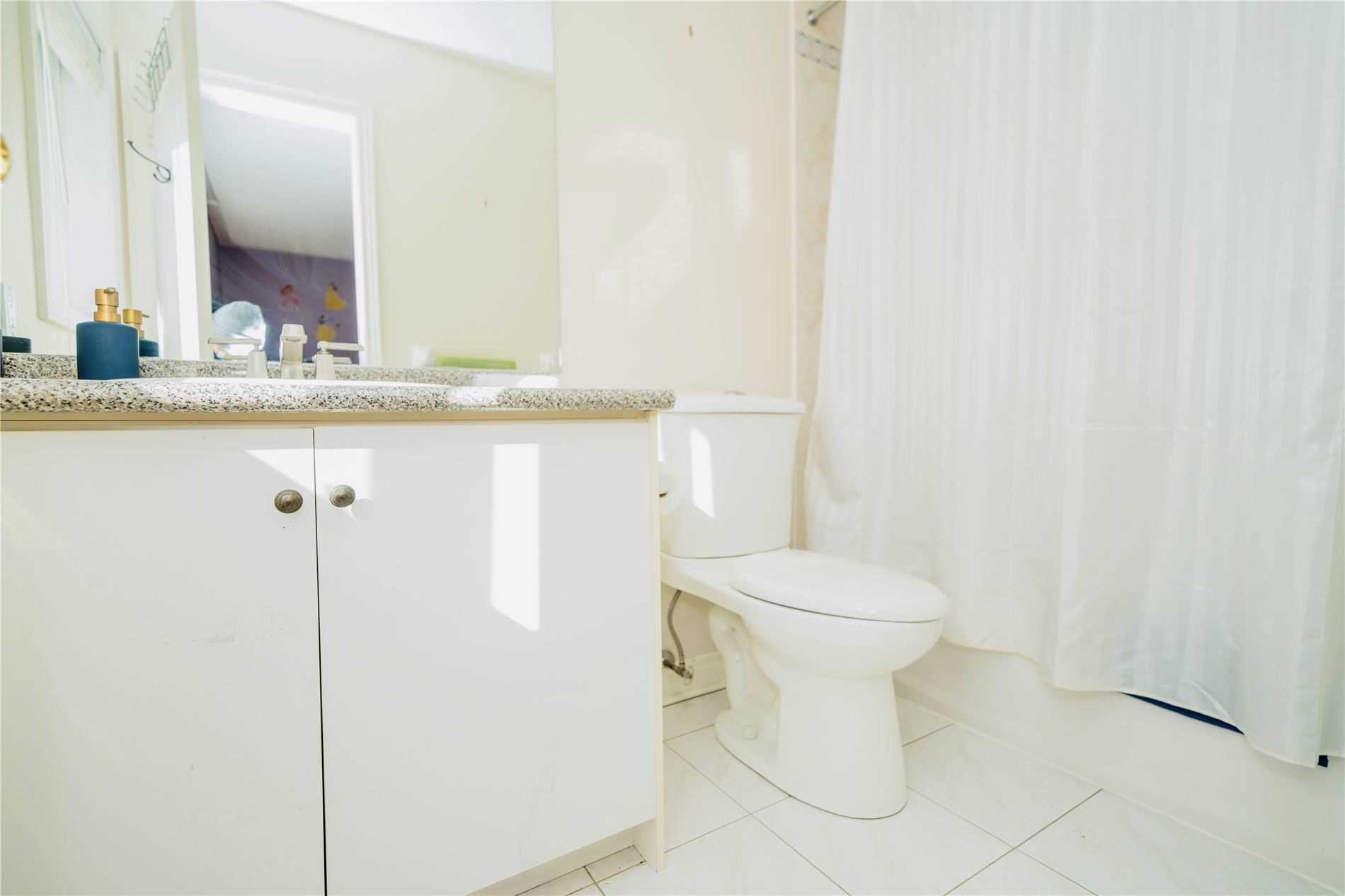 40 Norbury Dr