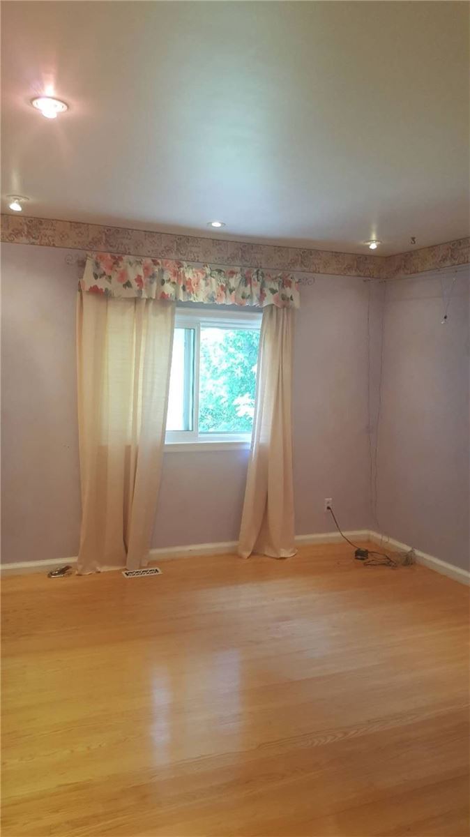 4671 Fourteenth Ave