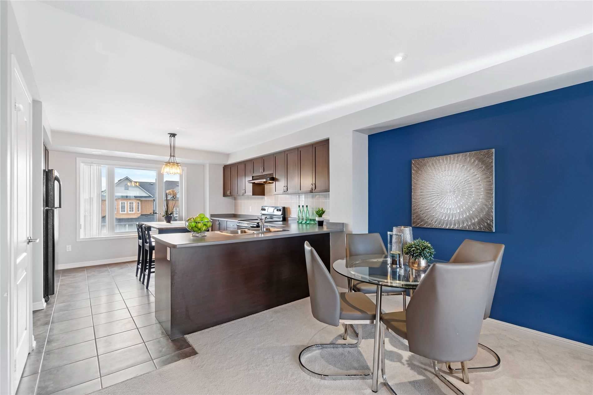 271 John West Way, #7