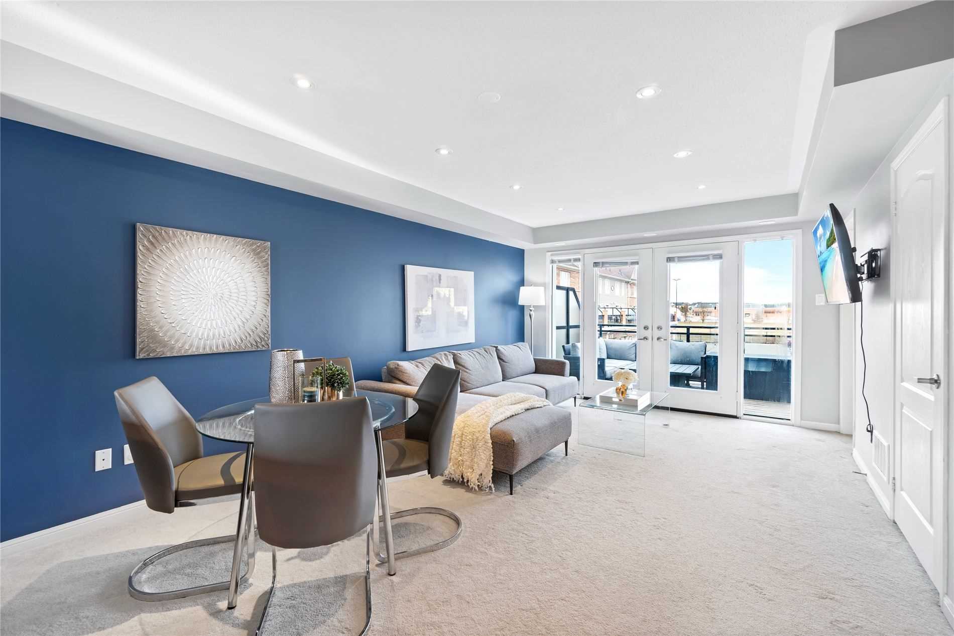 271 John West Way, #7
