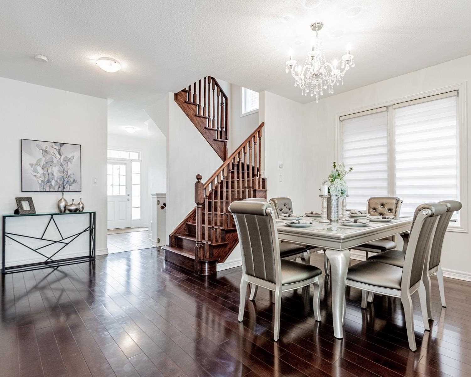 42 Corwin Dr