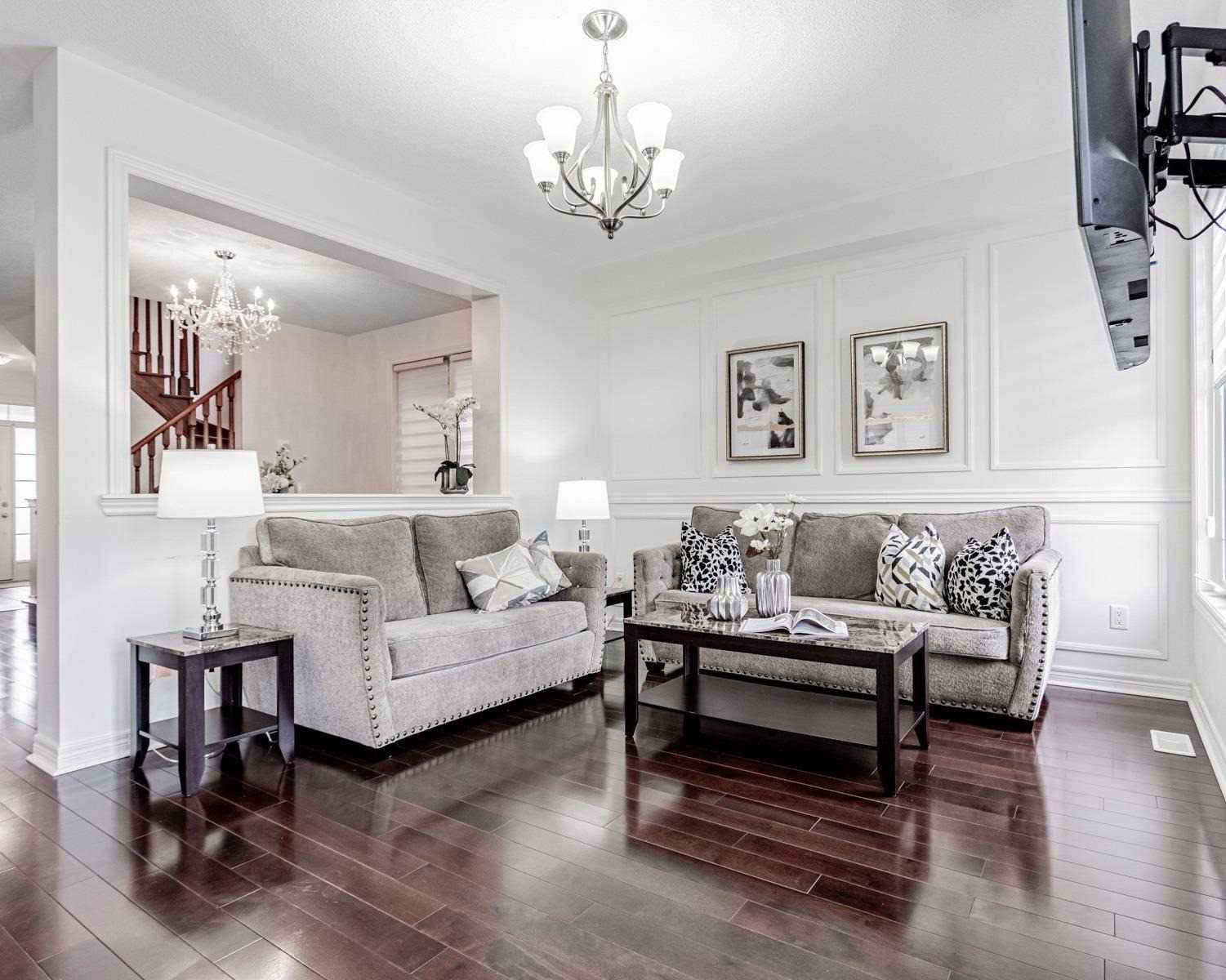 42 Corwin Dr