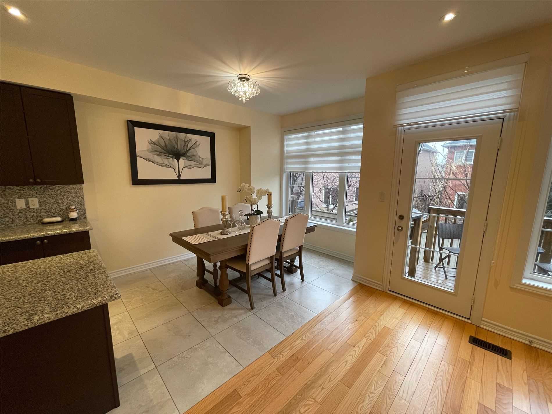 21 Vedette Way