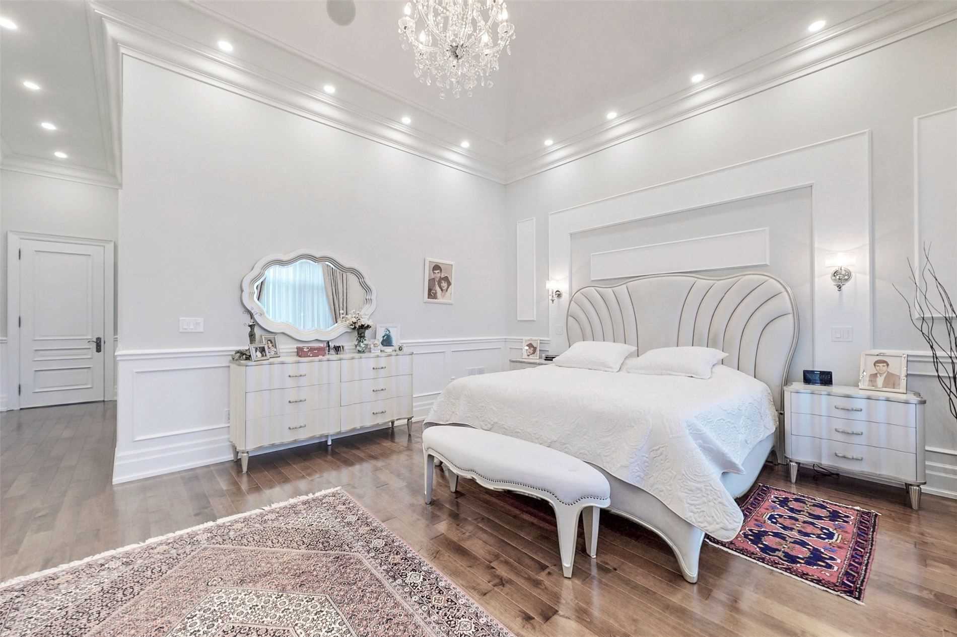 223 Crestwood Rd