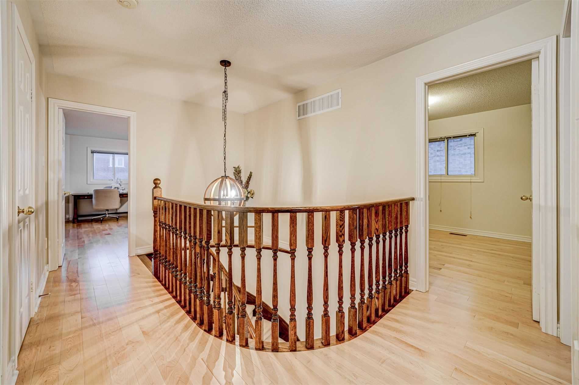 67 Grandlea Cres