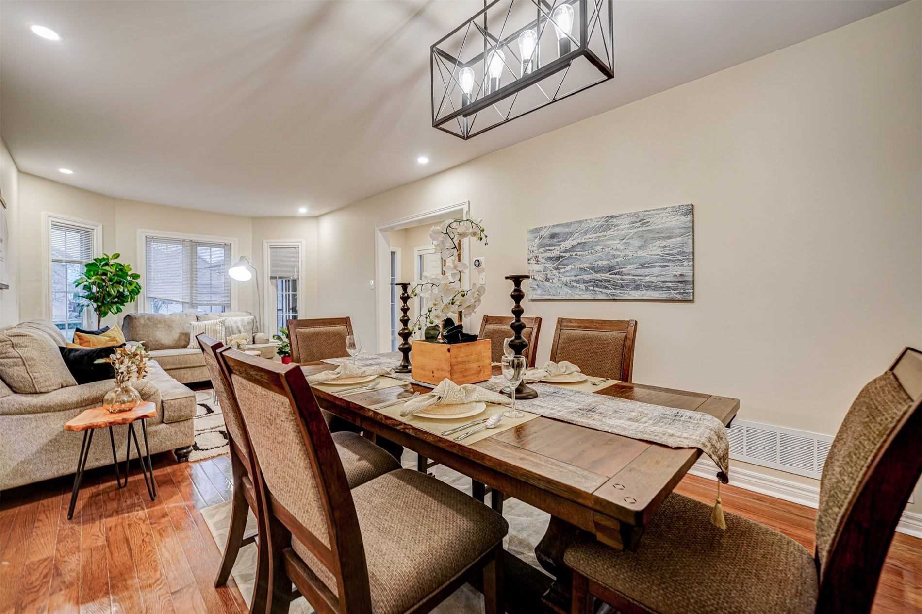 67 Grandlea Cres