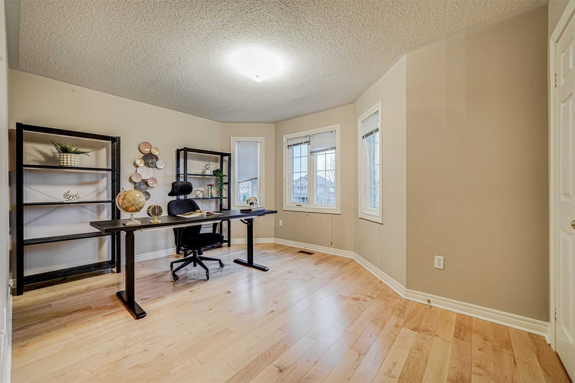 67 Grandlea Cres
