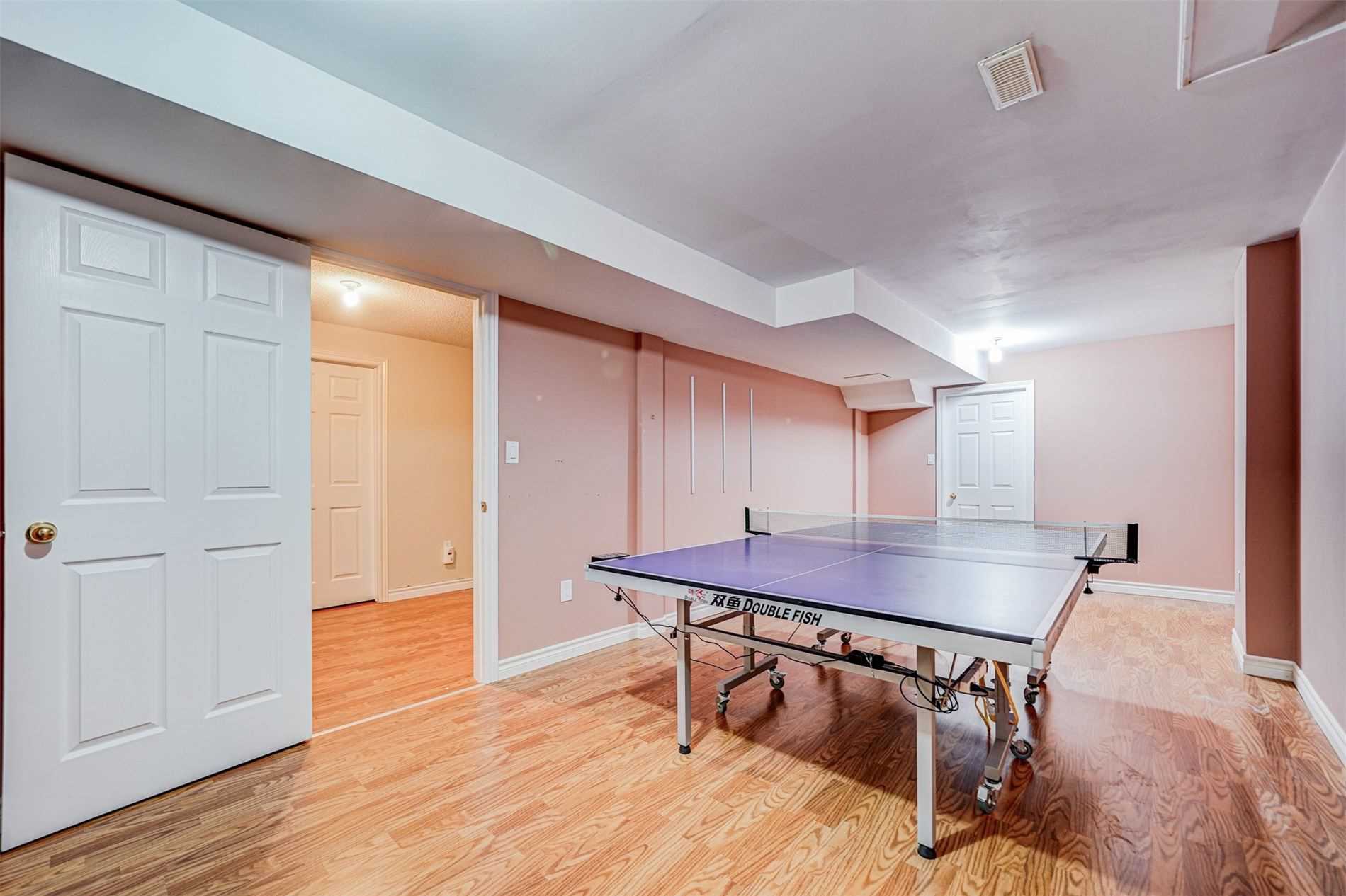 67 Grandlea Cres