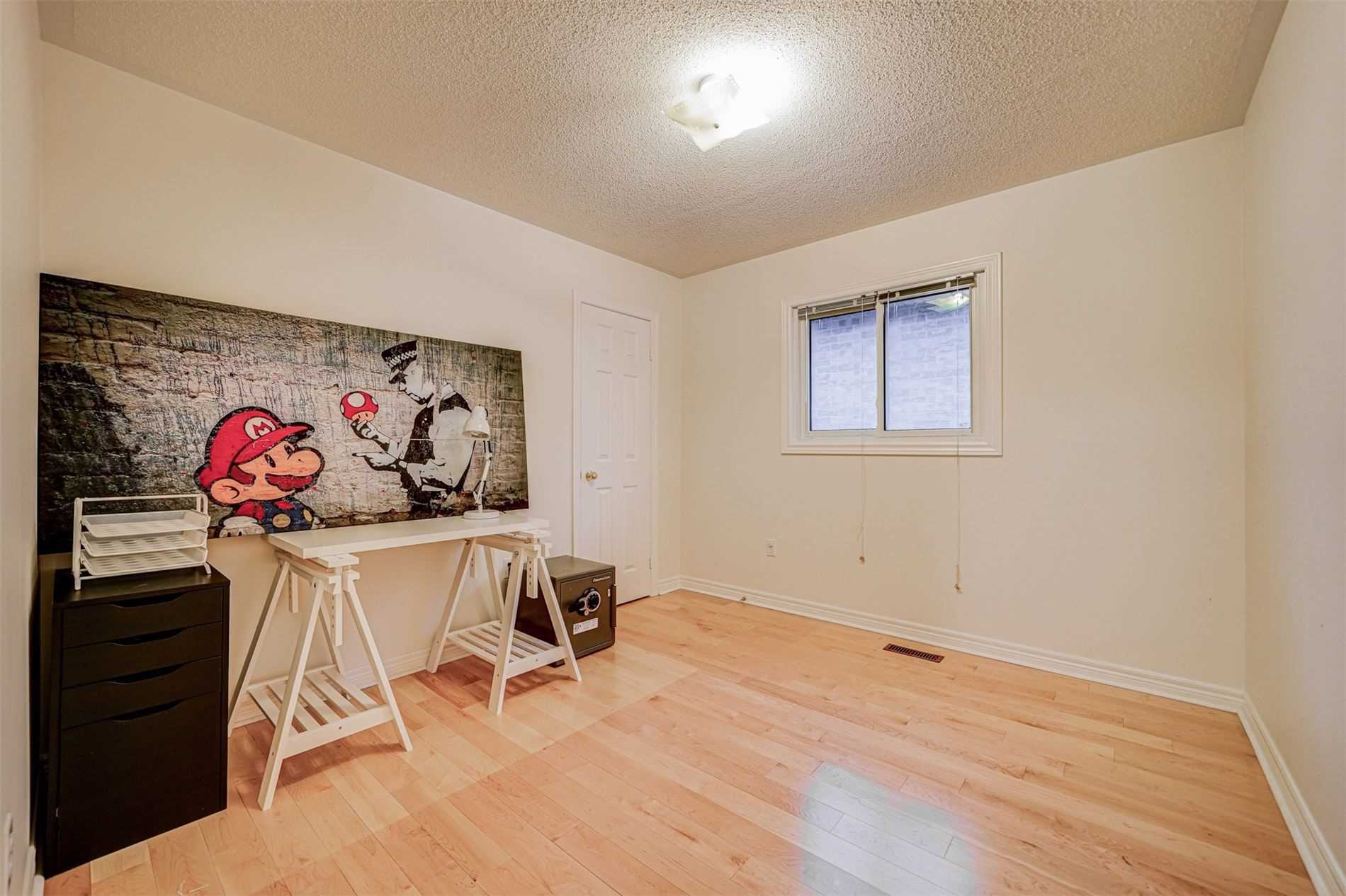 67 Grandlea Cres