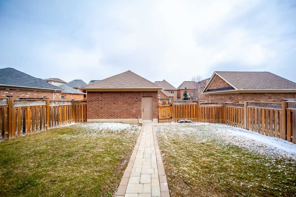 44 Glengordon Cres, Markham