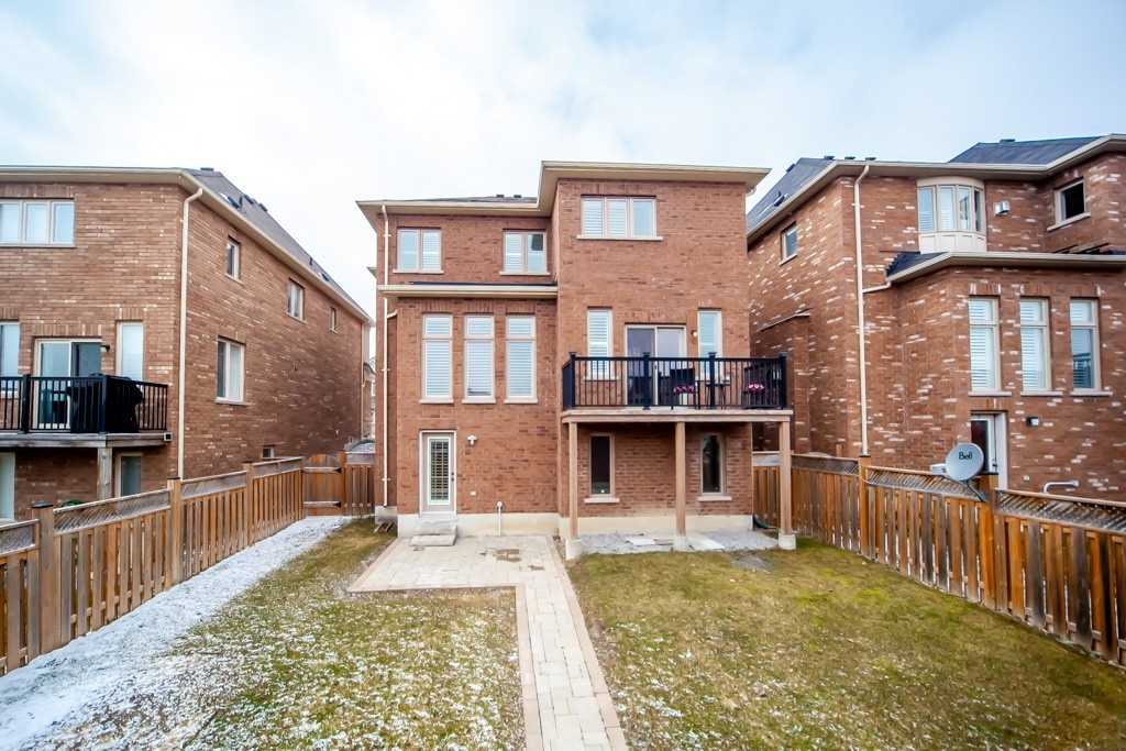 44 Glengordon Cres, Markham