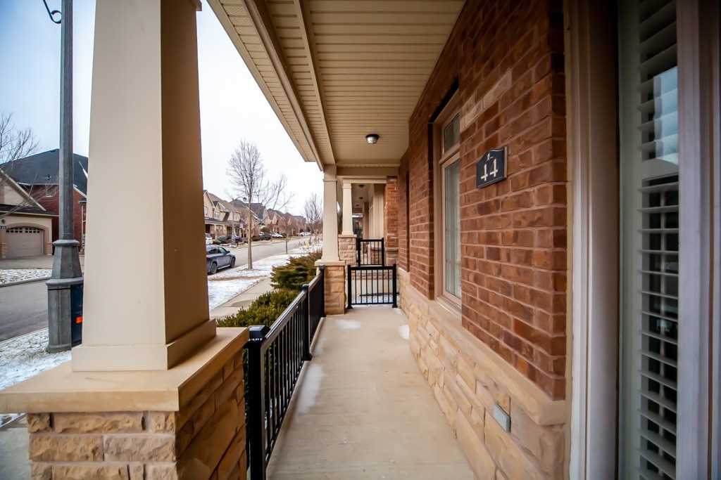 44 Glengordon Cres, Markham