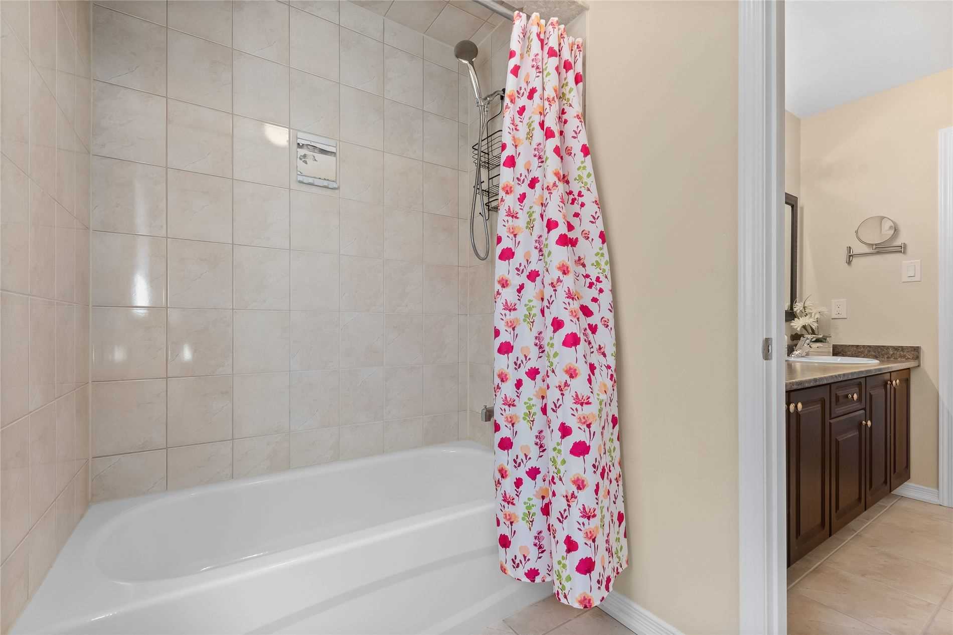 Listing N5556469 - Large Photo # 29
