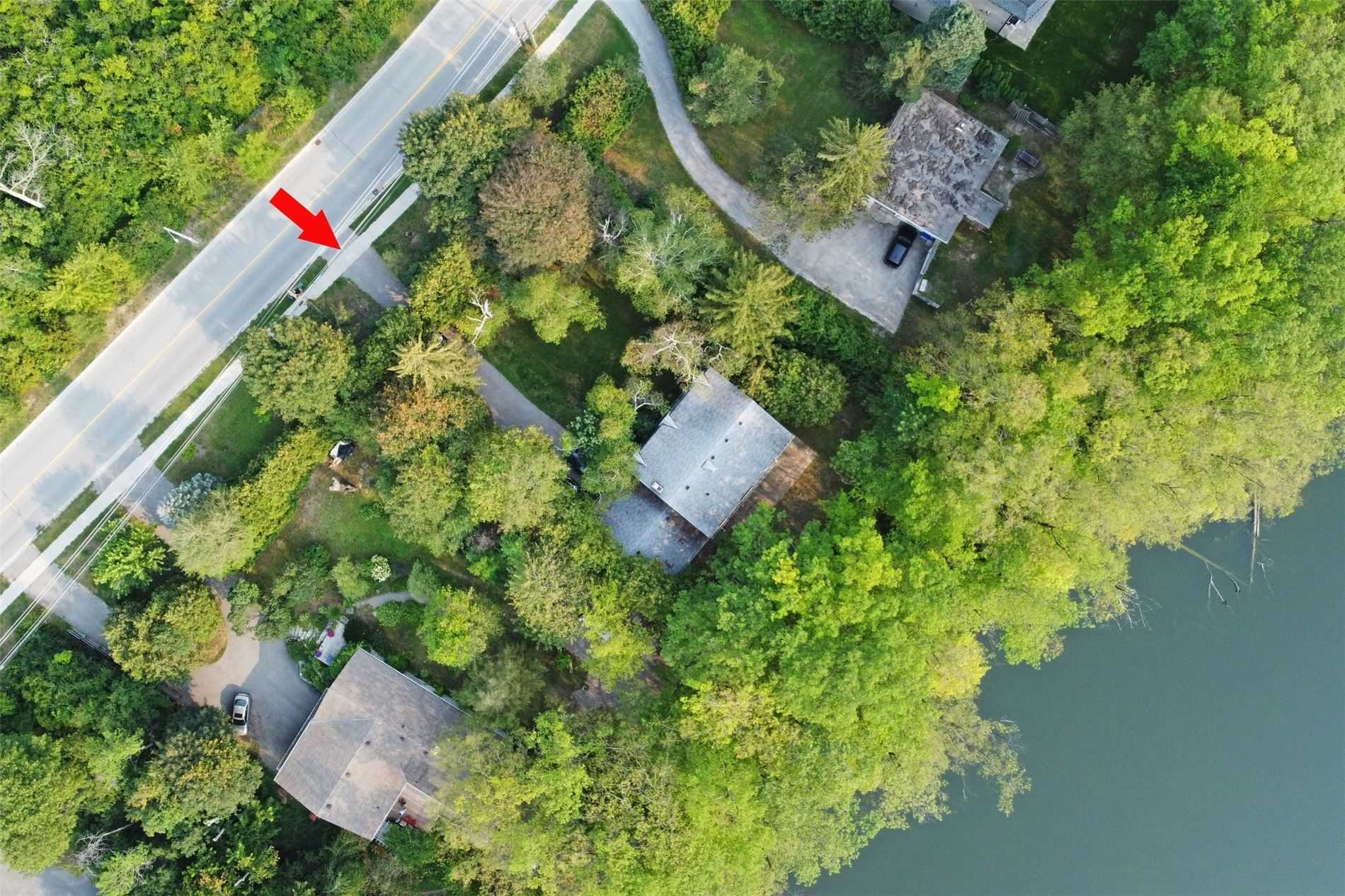 16 Bayview Park Lane