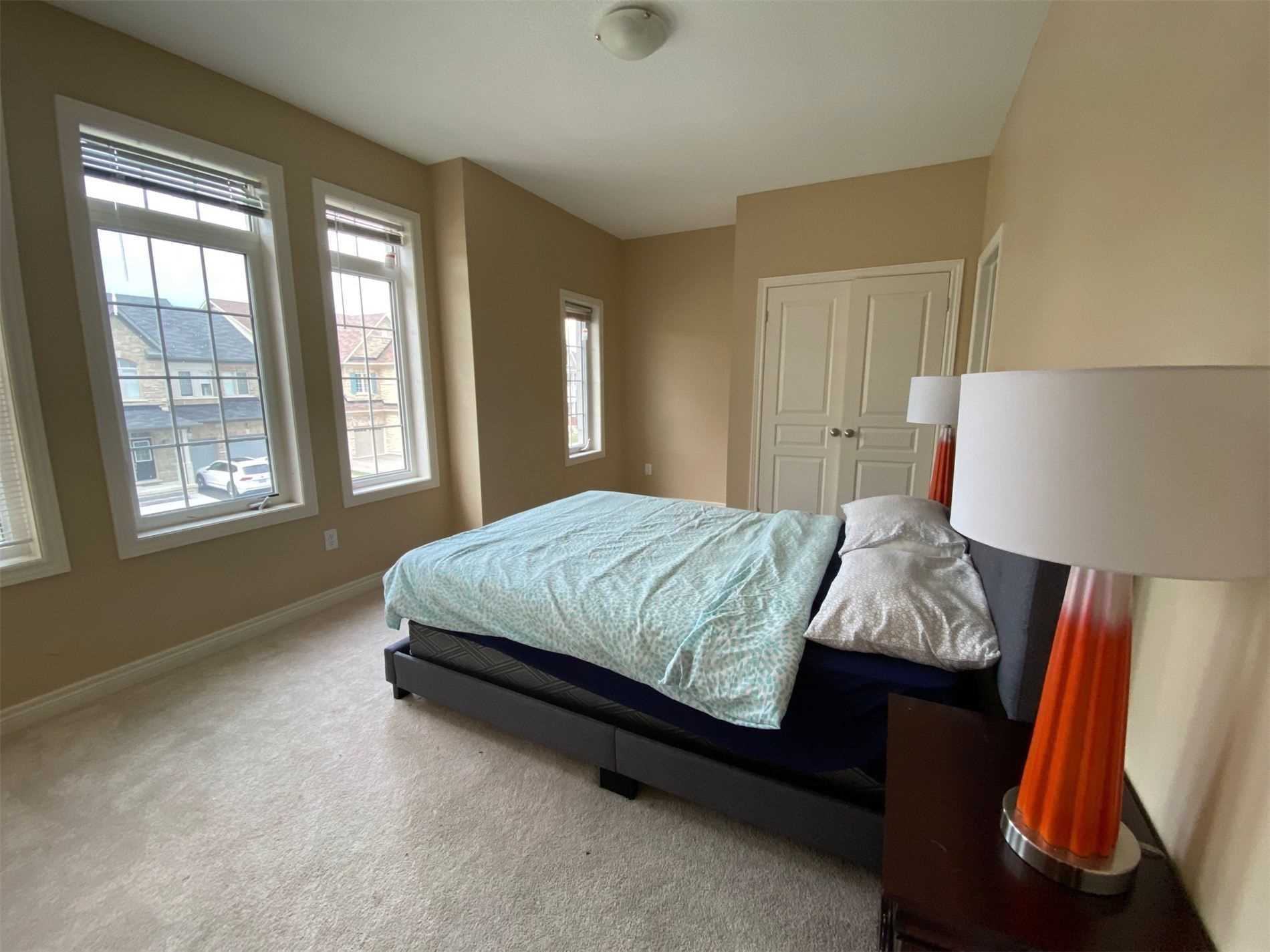 38 Boone Cres