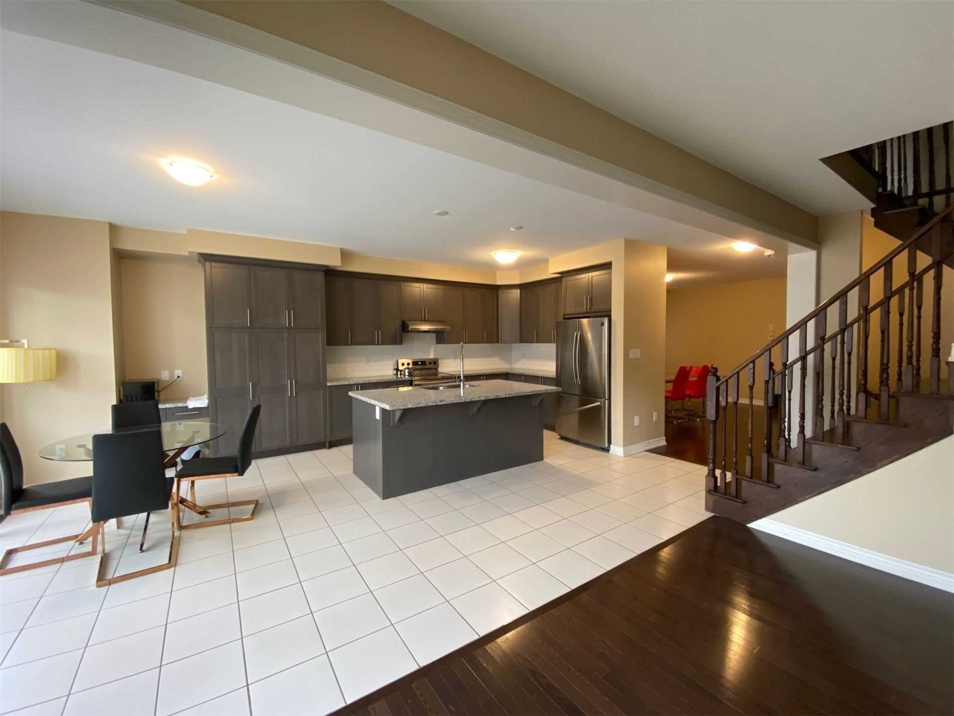 38 Boone Cres