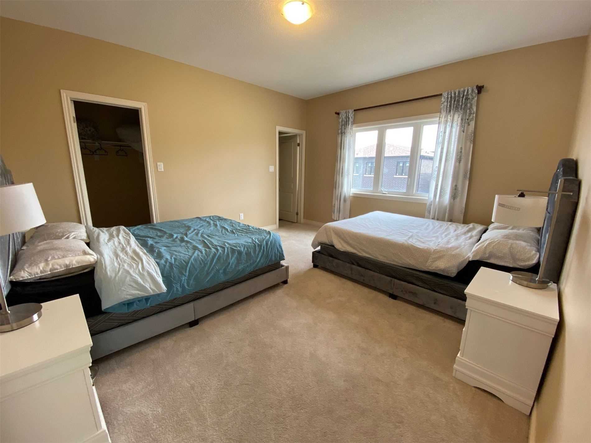 38 Boone Cres