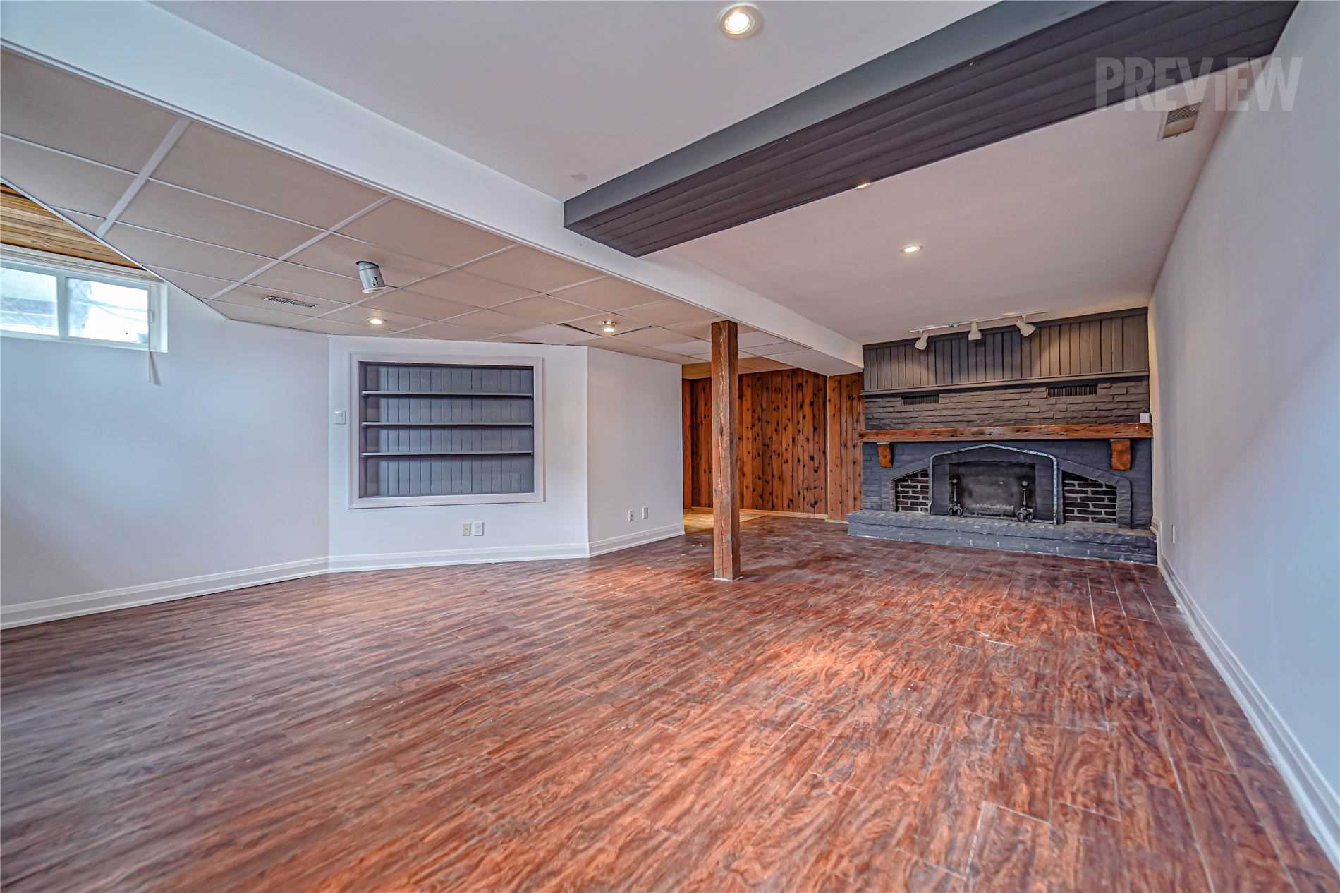 15 River Dr