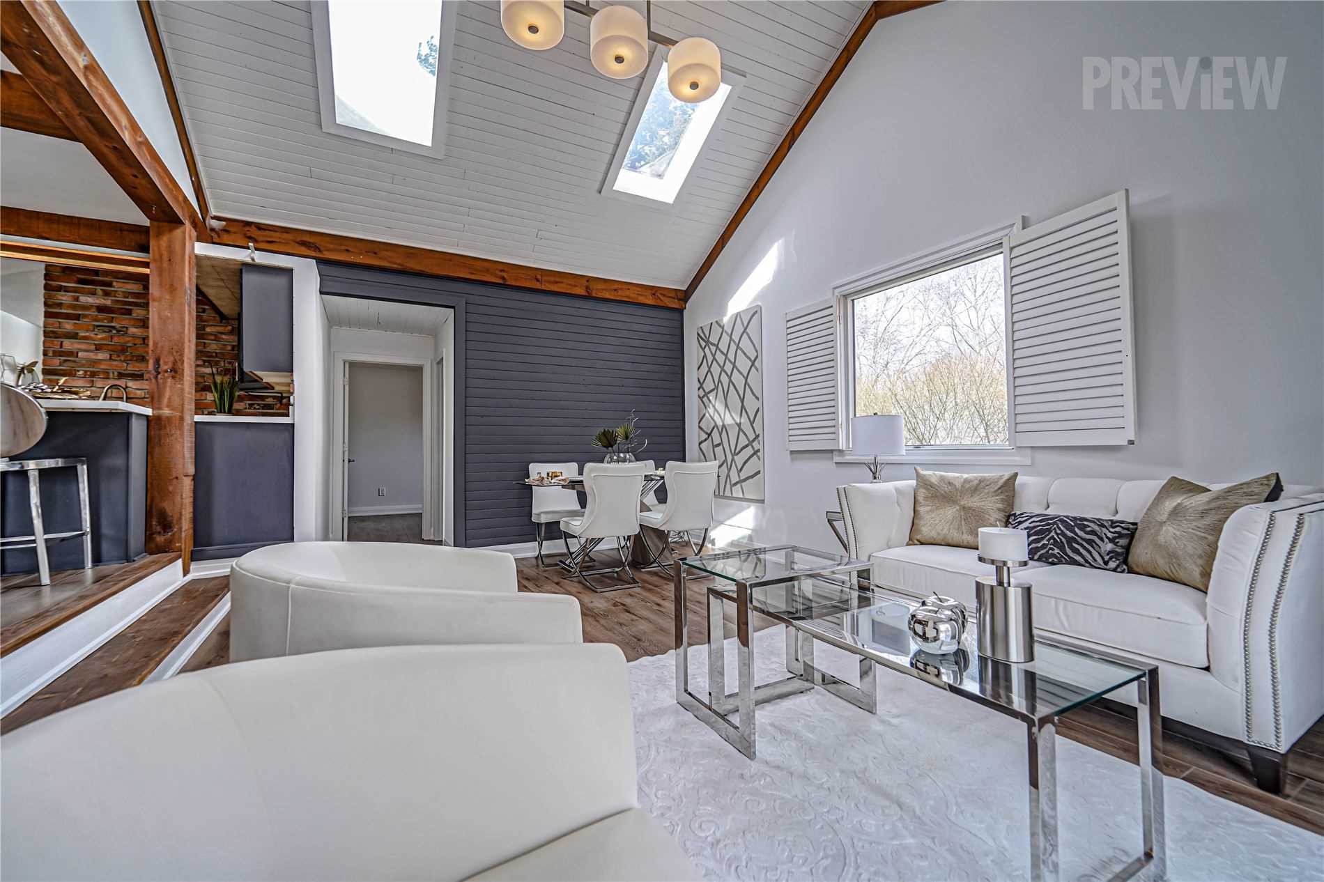 15 River Dr