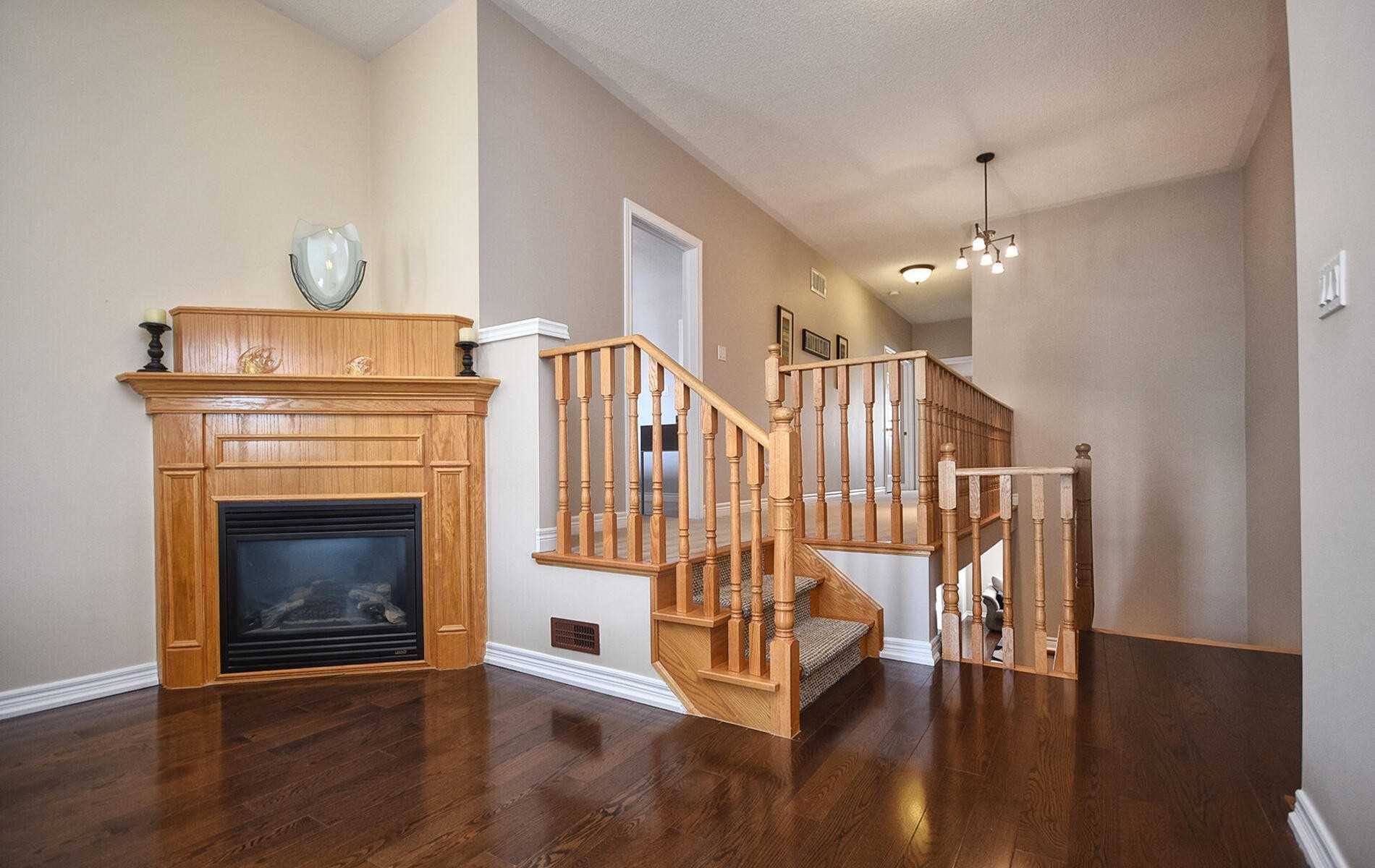 67 Toporowski Ave