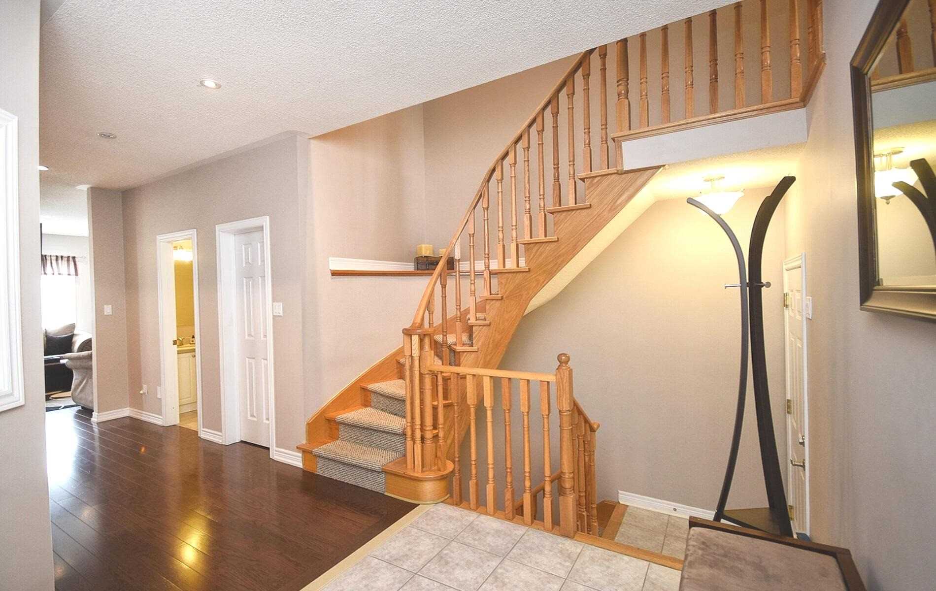 67 Toporowski Ave