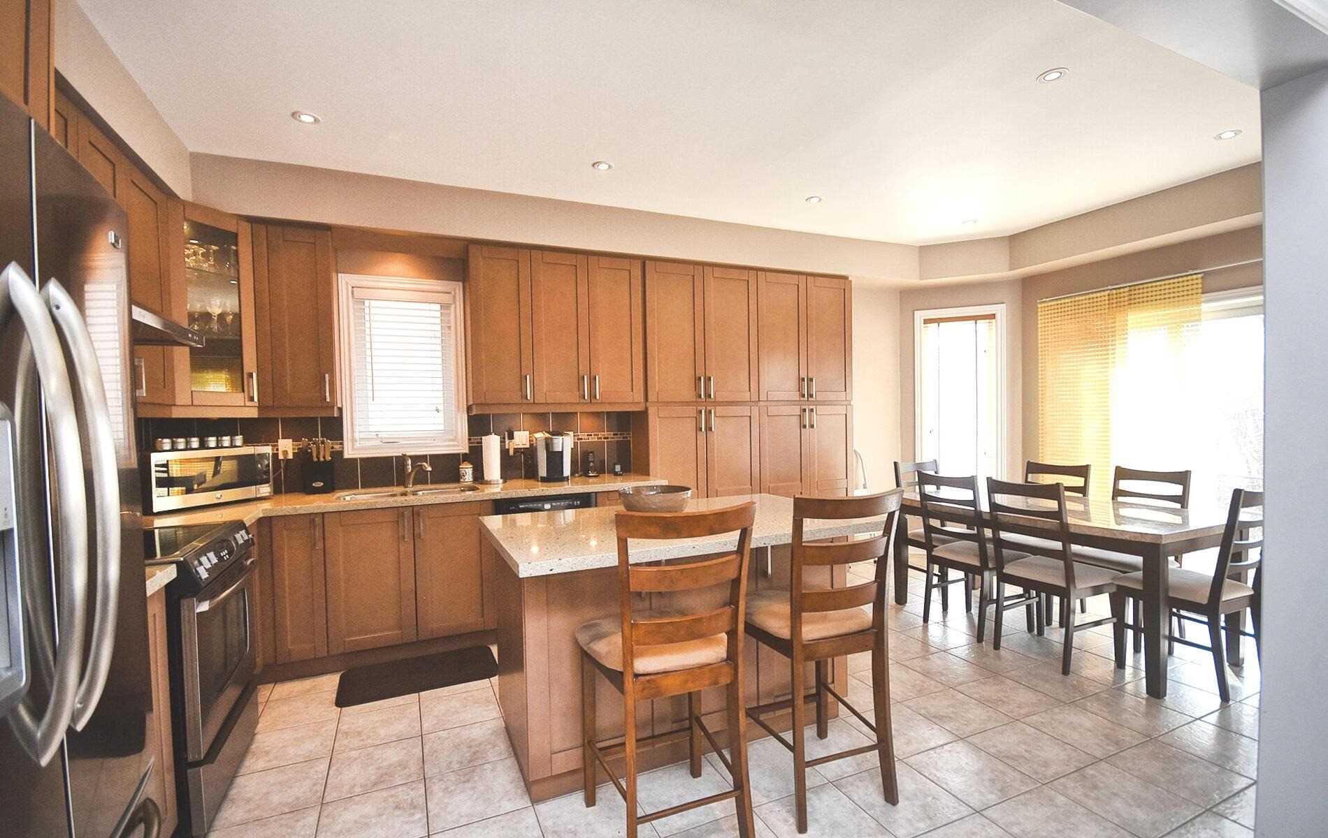 67 Toporowski Ave