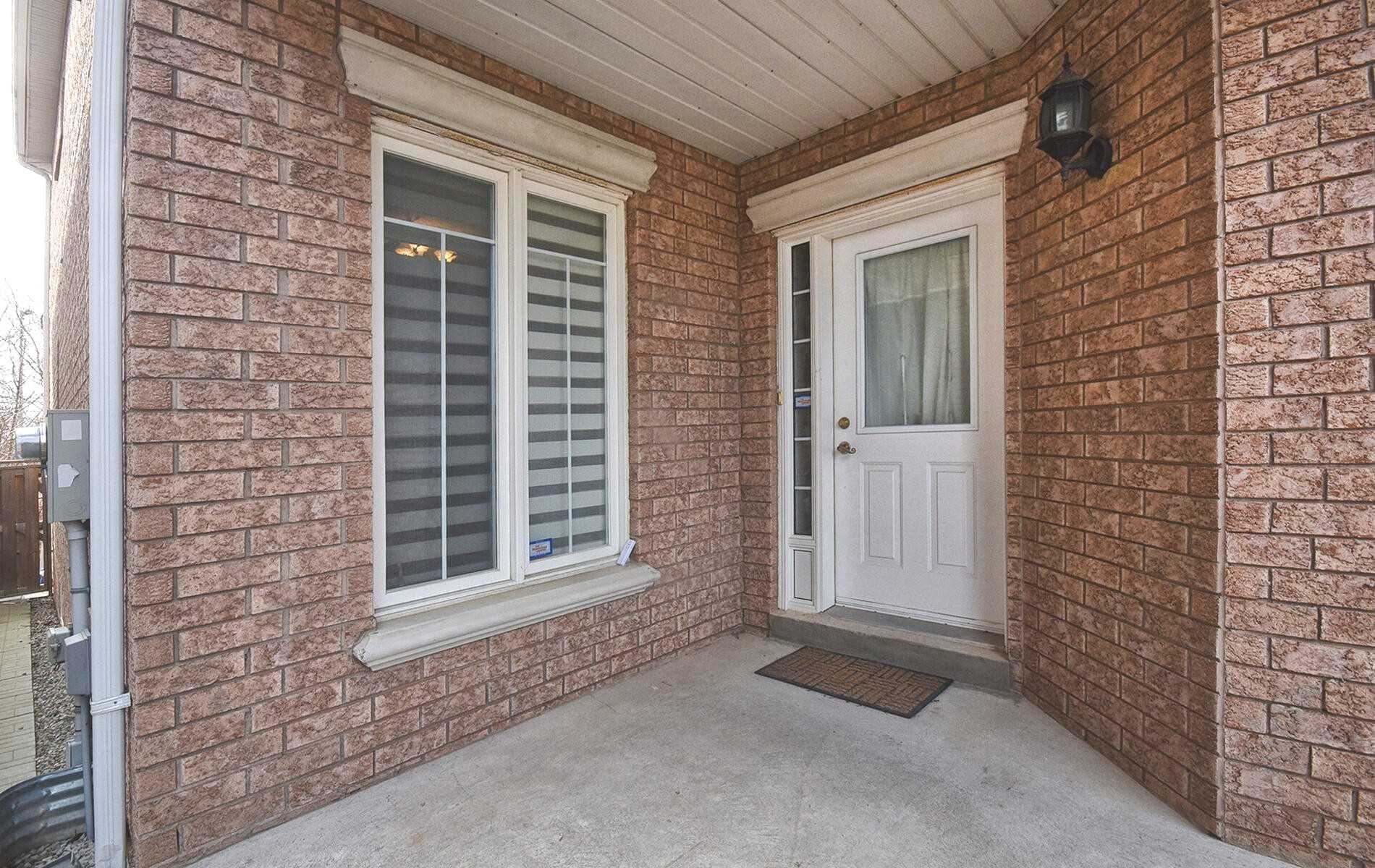 67 Toporowski Ave