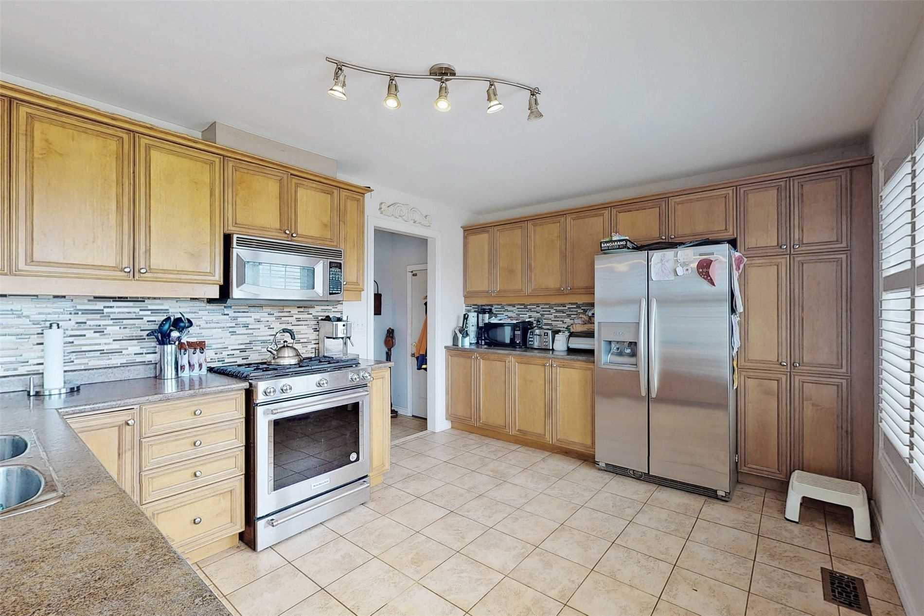 31 Bagshaw Cres