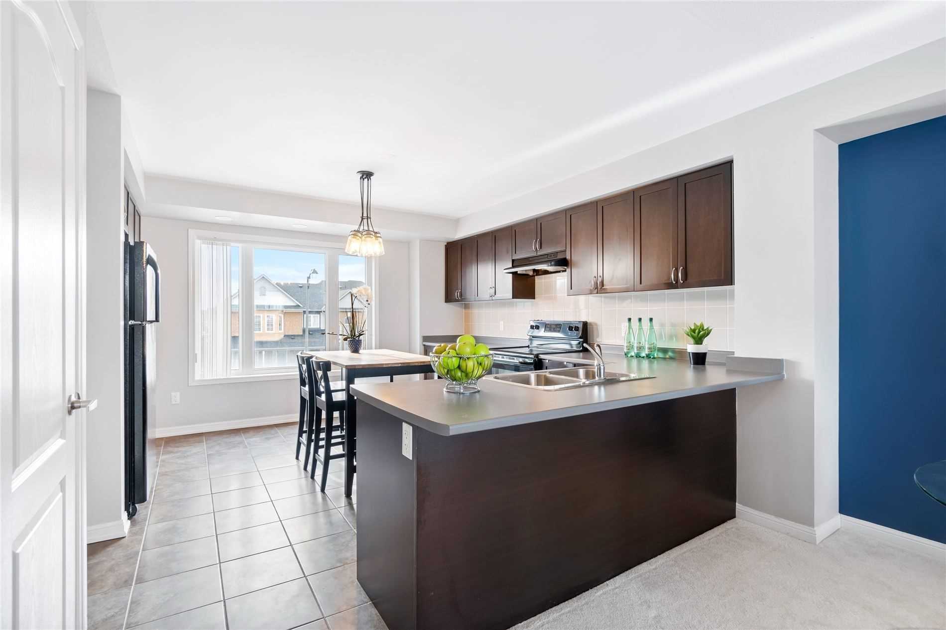 271 John West Way, #7