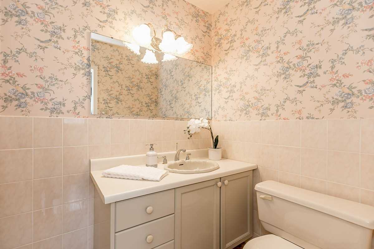 45 Thornheights Rd