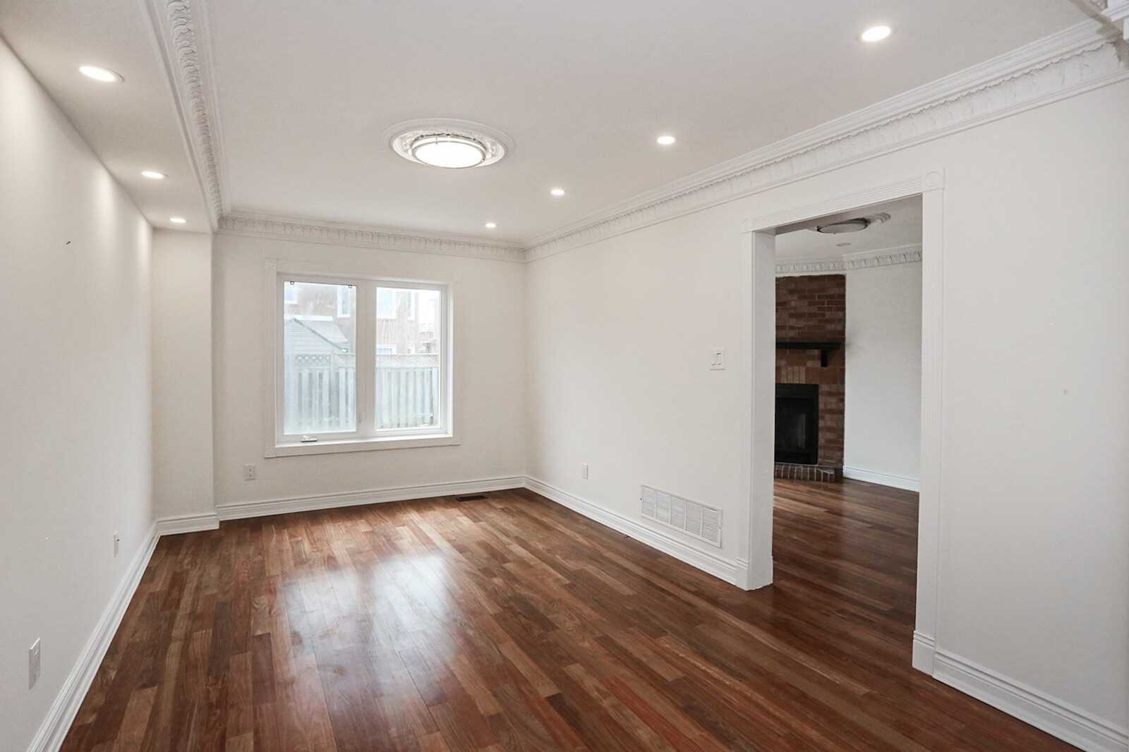 31 Clarion Cres