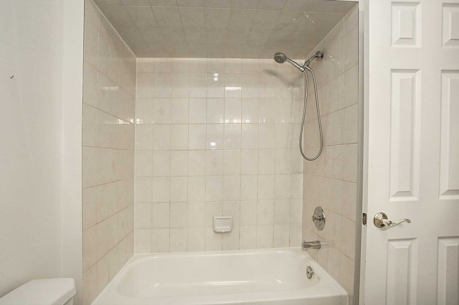 31 Clarion Cres