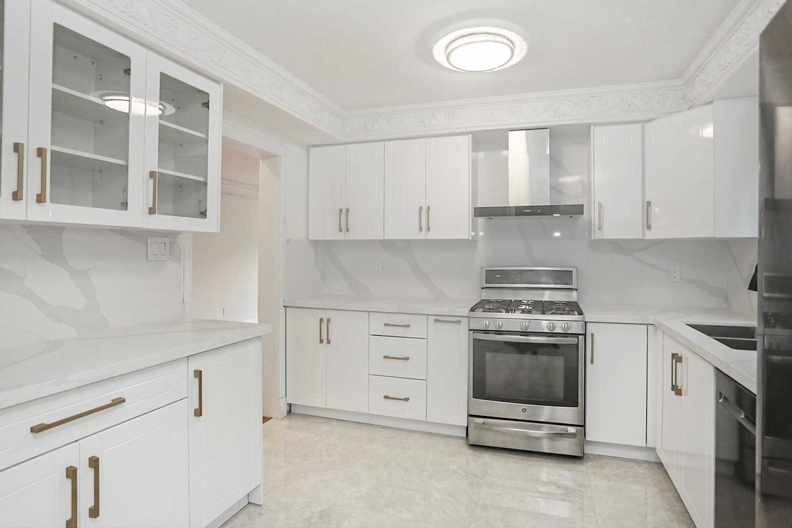 31 Clarion Cres