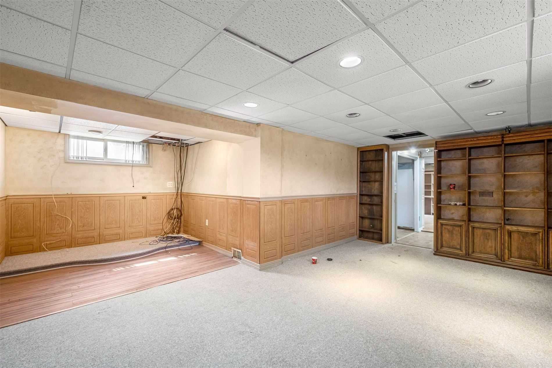 31 Goodman Cres