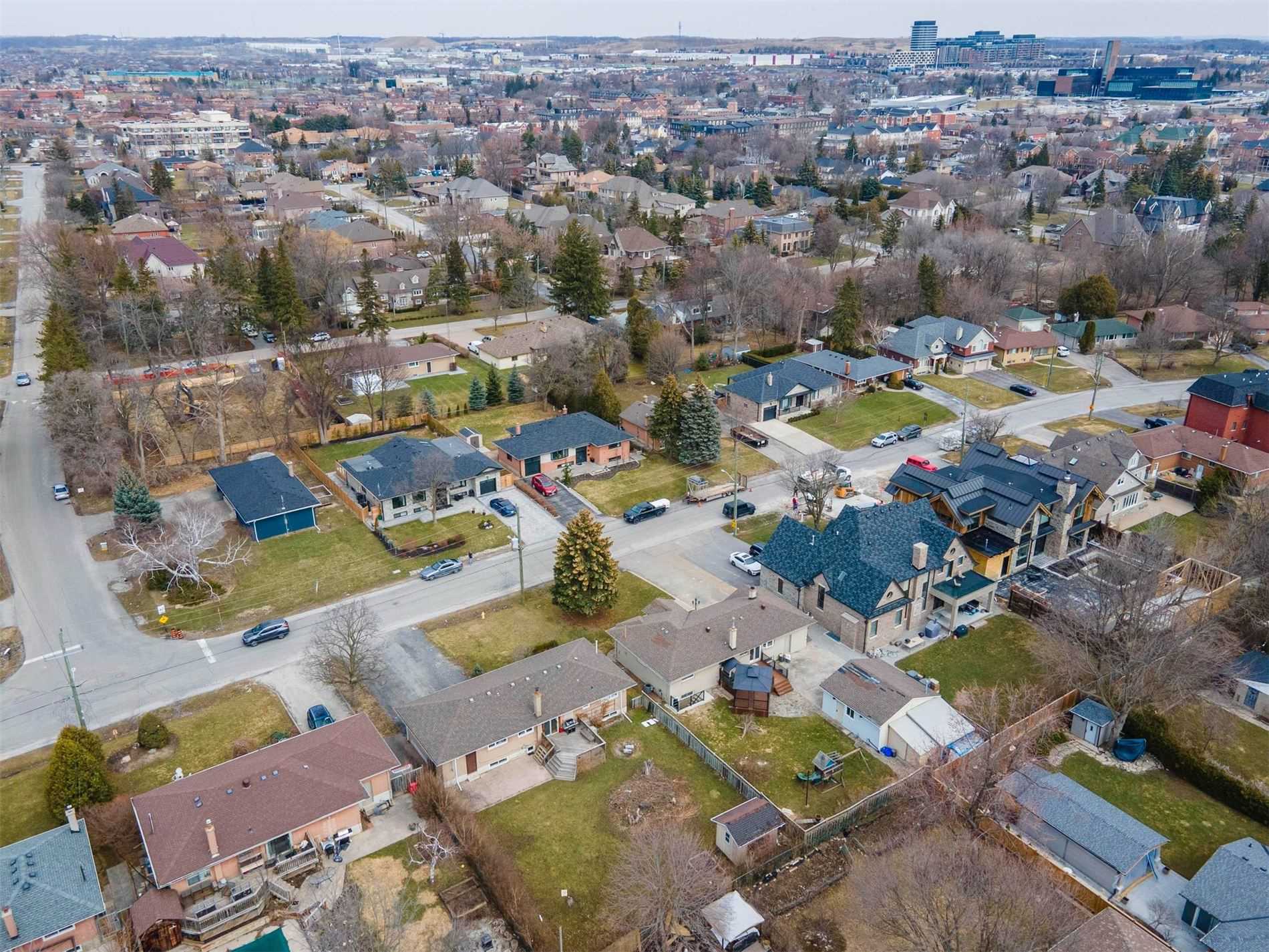 31 Goodman Cres